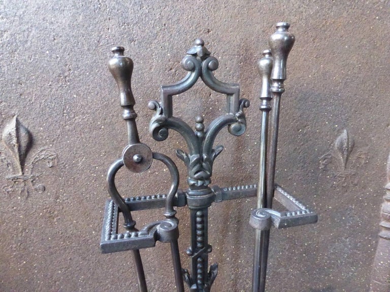 19th Century English Victorian Fireplace Tools Or Fire Tools For