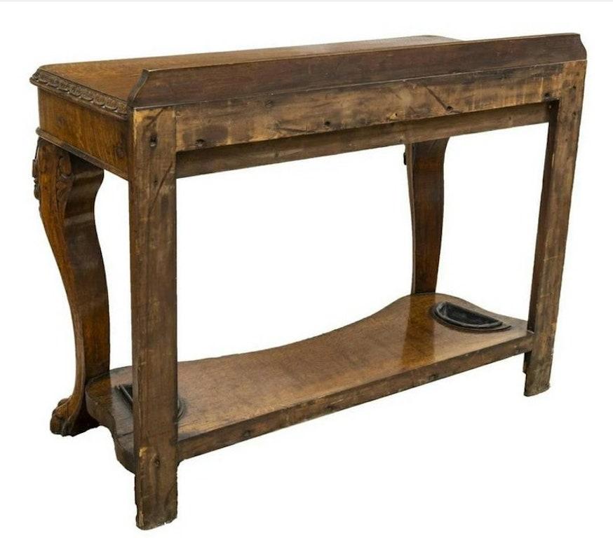 Hand-Carved 19th Century English Victorian Golden Tiger Oak Entryway Console Table