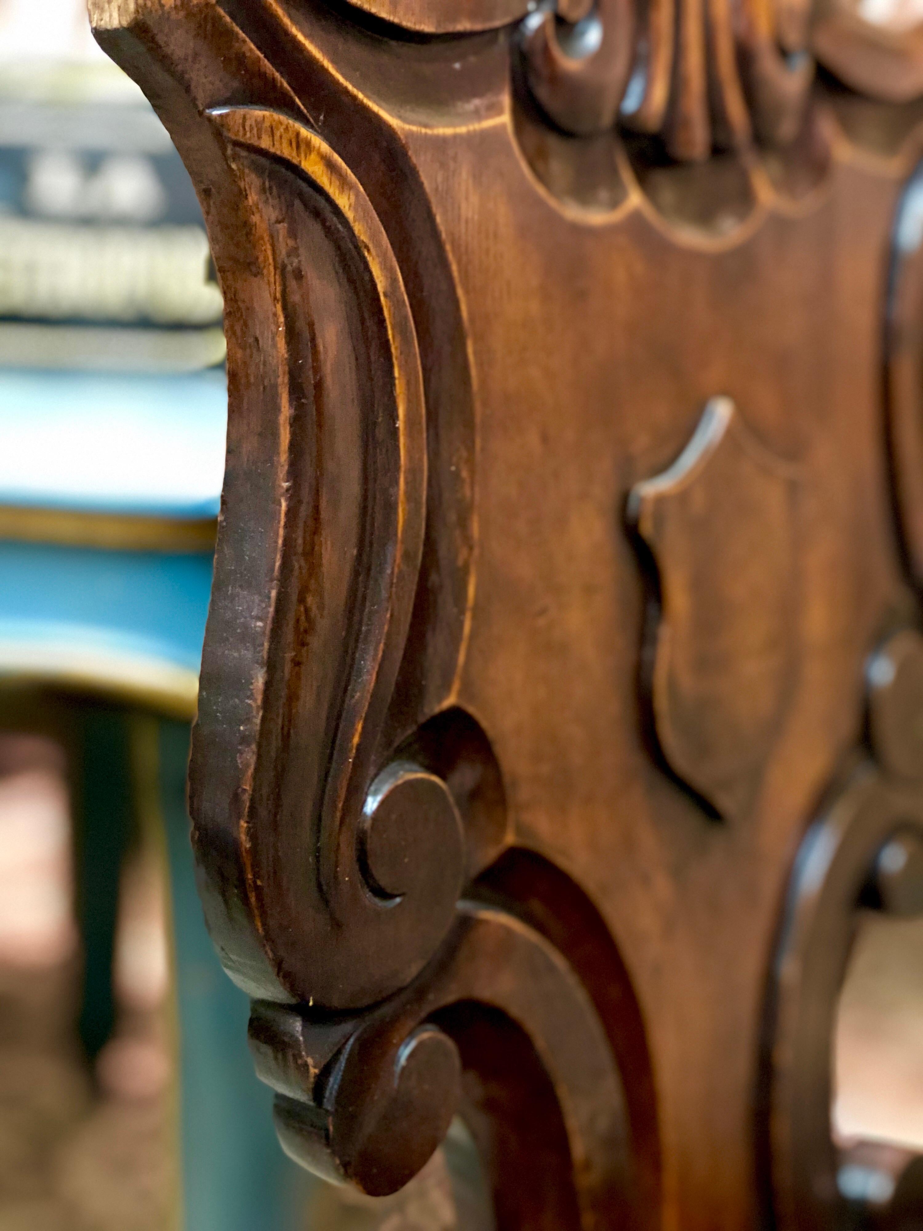 19th Century English Victorian Hand Carved Oak Hall Chairs For Sale 1