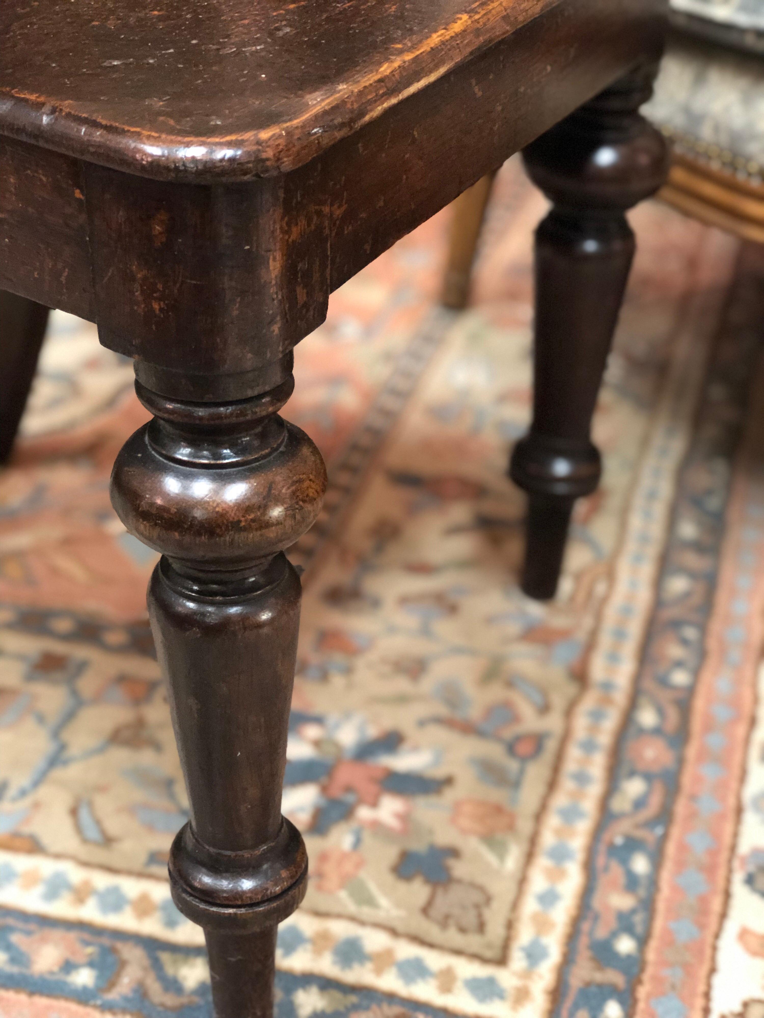 19th Century English Victorian Hand Carved Oak Hall Chairs For Sale 2