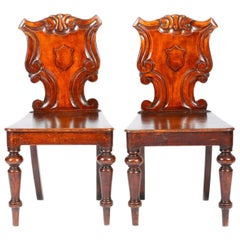 Chaises d'entrée victoriennes anglaises du 19ème siècle en chêne sculpté à la main
