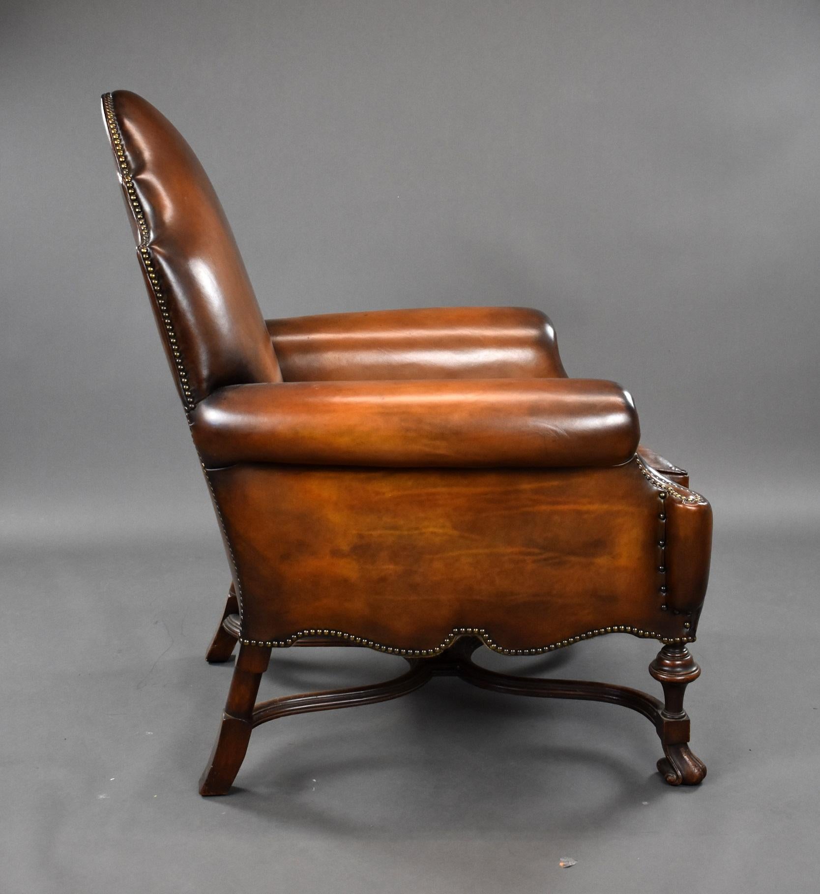 19th Century English Victorian Hand Dyed Leather Wing Back Armchair For Sale 6