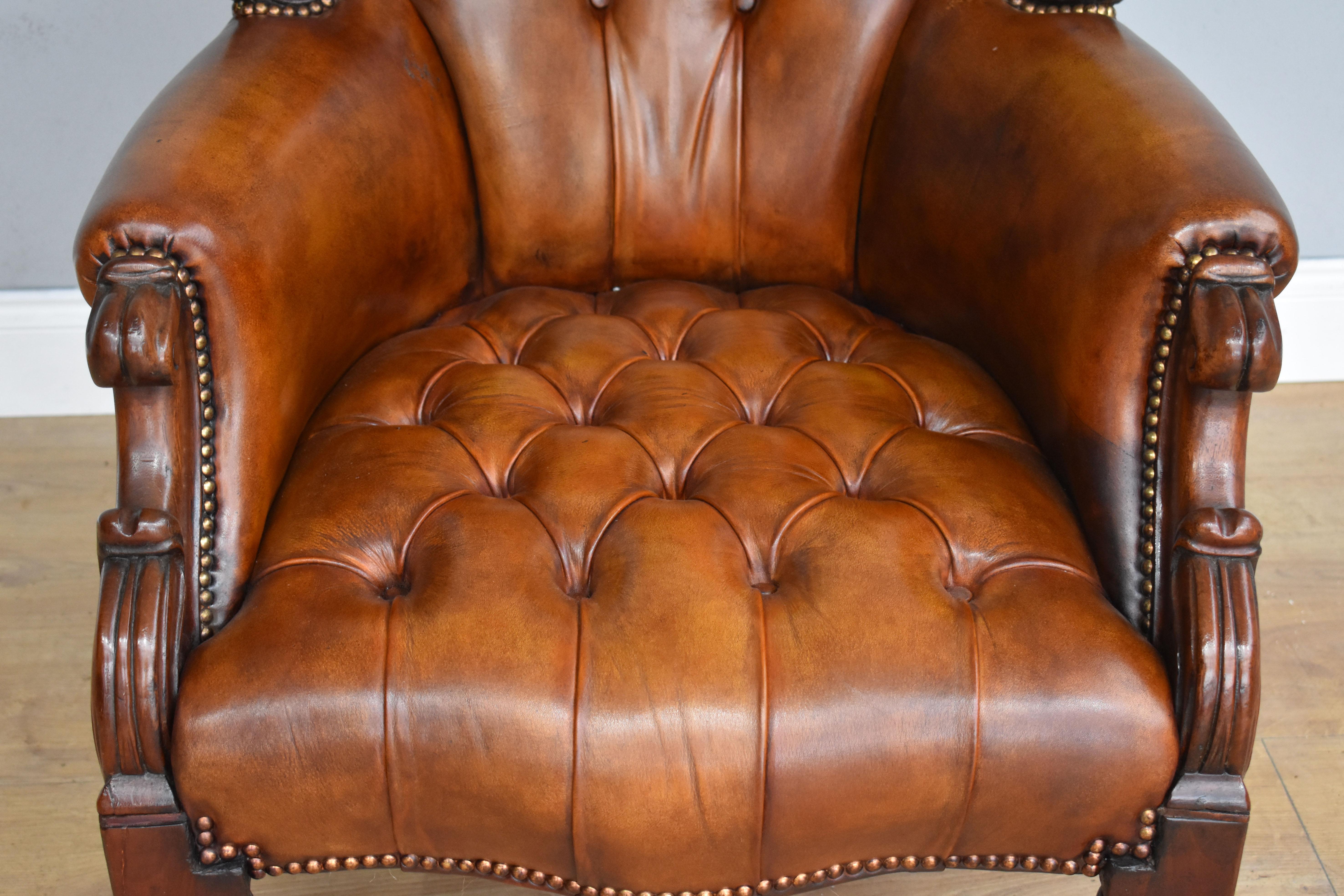 19th Century English Victorian Mahogany and Hand Dyed Leather Armchair In Good Condition In Chelmsford, Essex