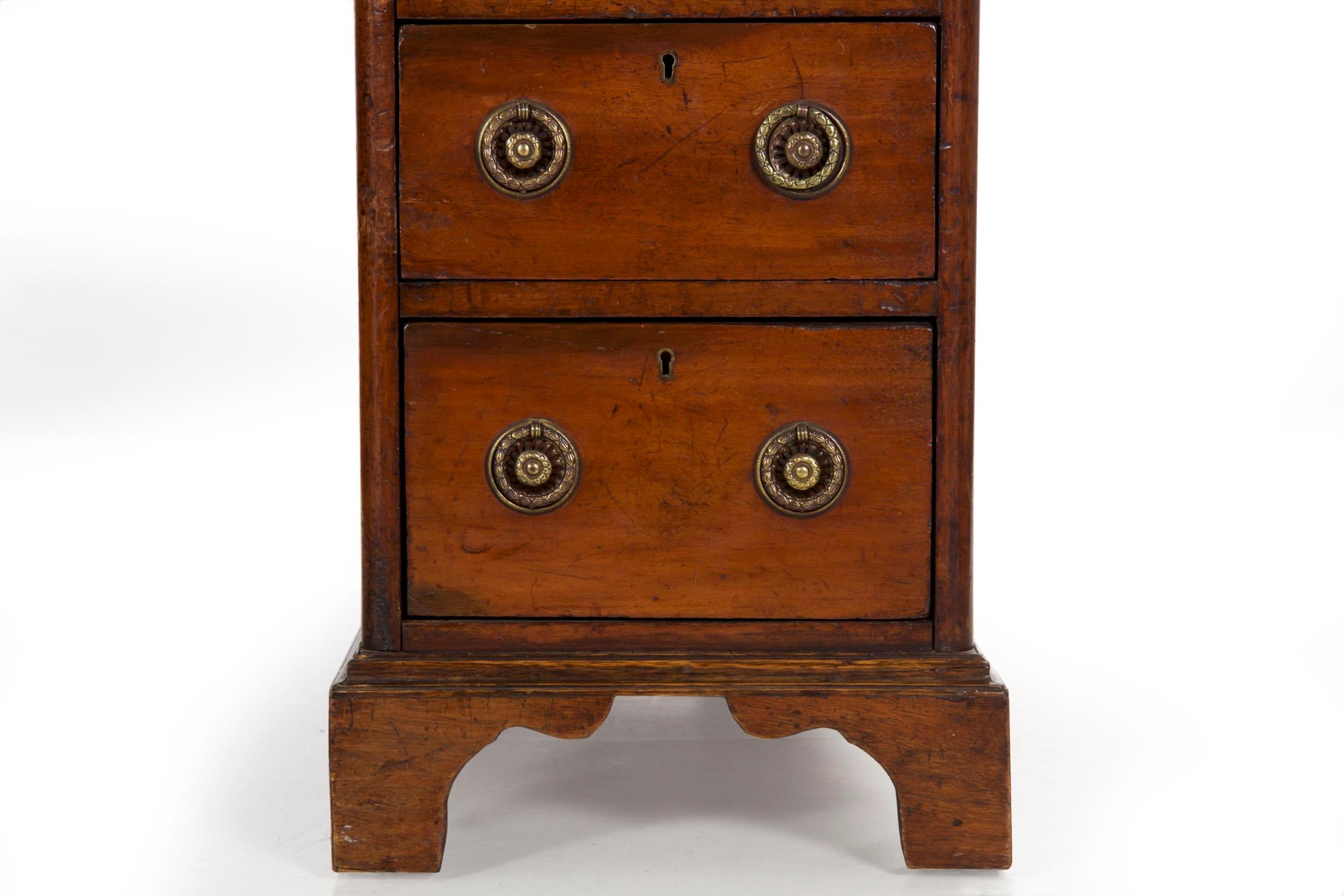 19th Century English Victorian Mahogany Leather Antique Pedestal Desk 3