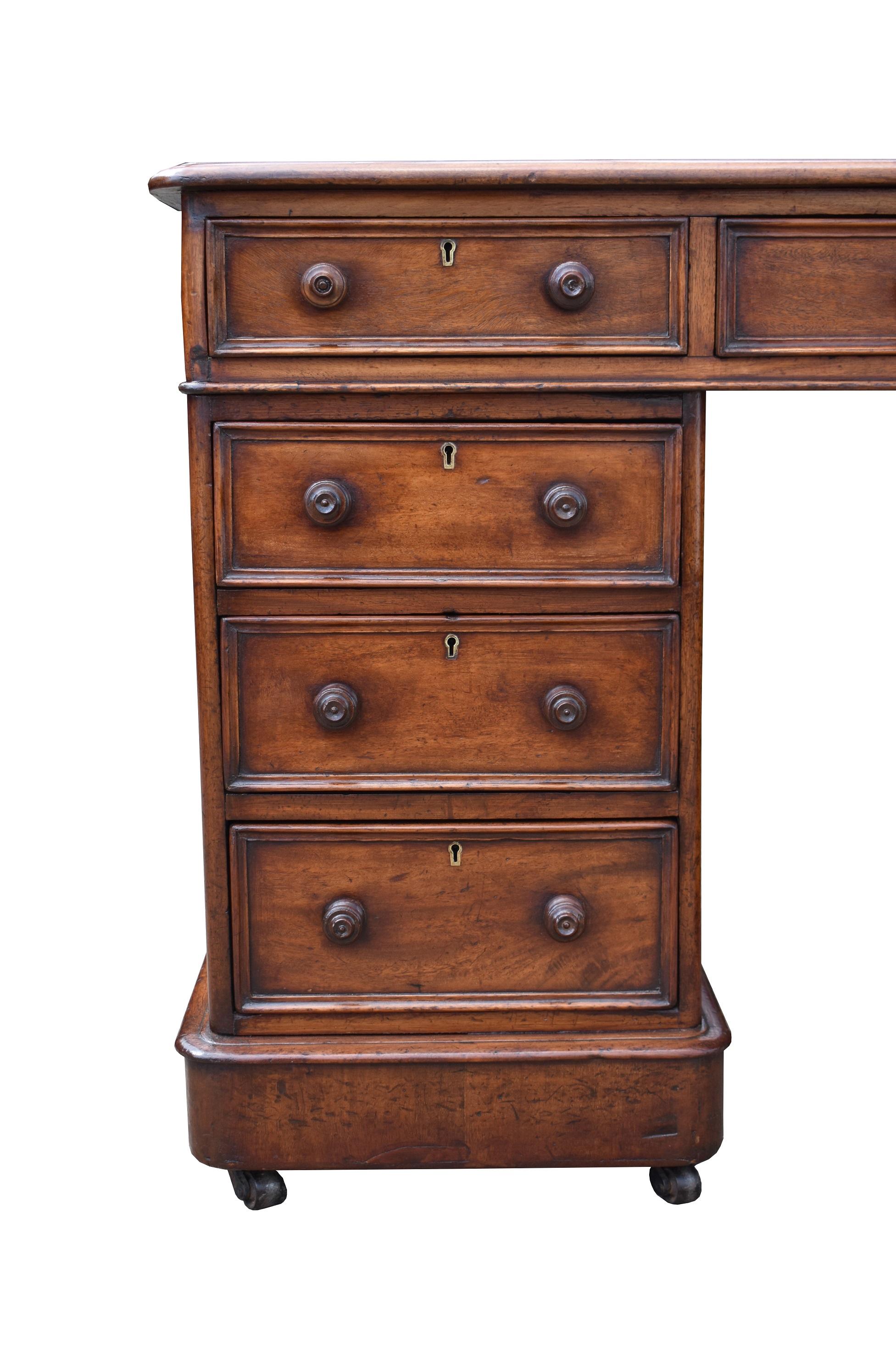 19th Century English Victorian Mahogany Partners Desk 2