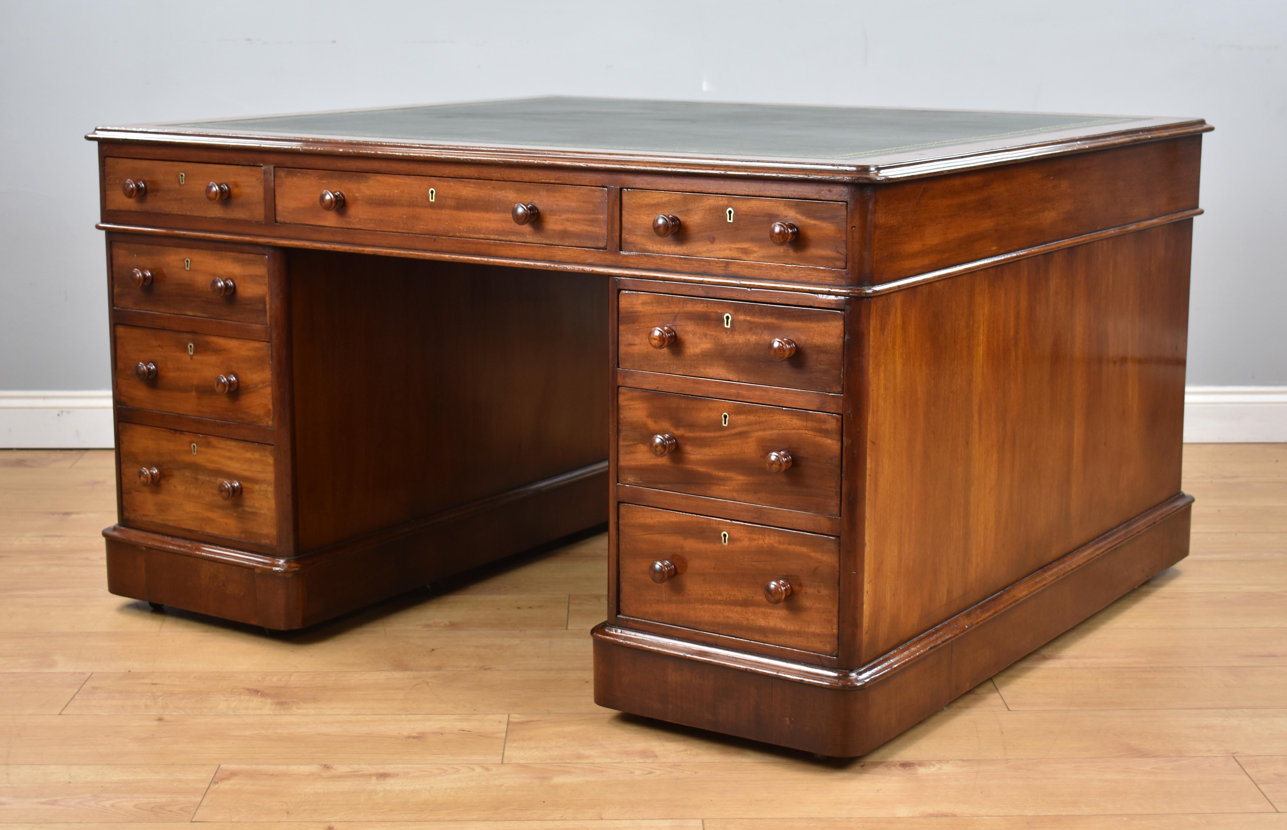 19th Century English Victorian Mahogany Partners Desk 4