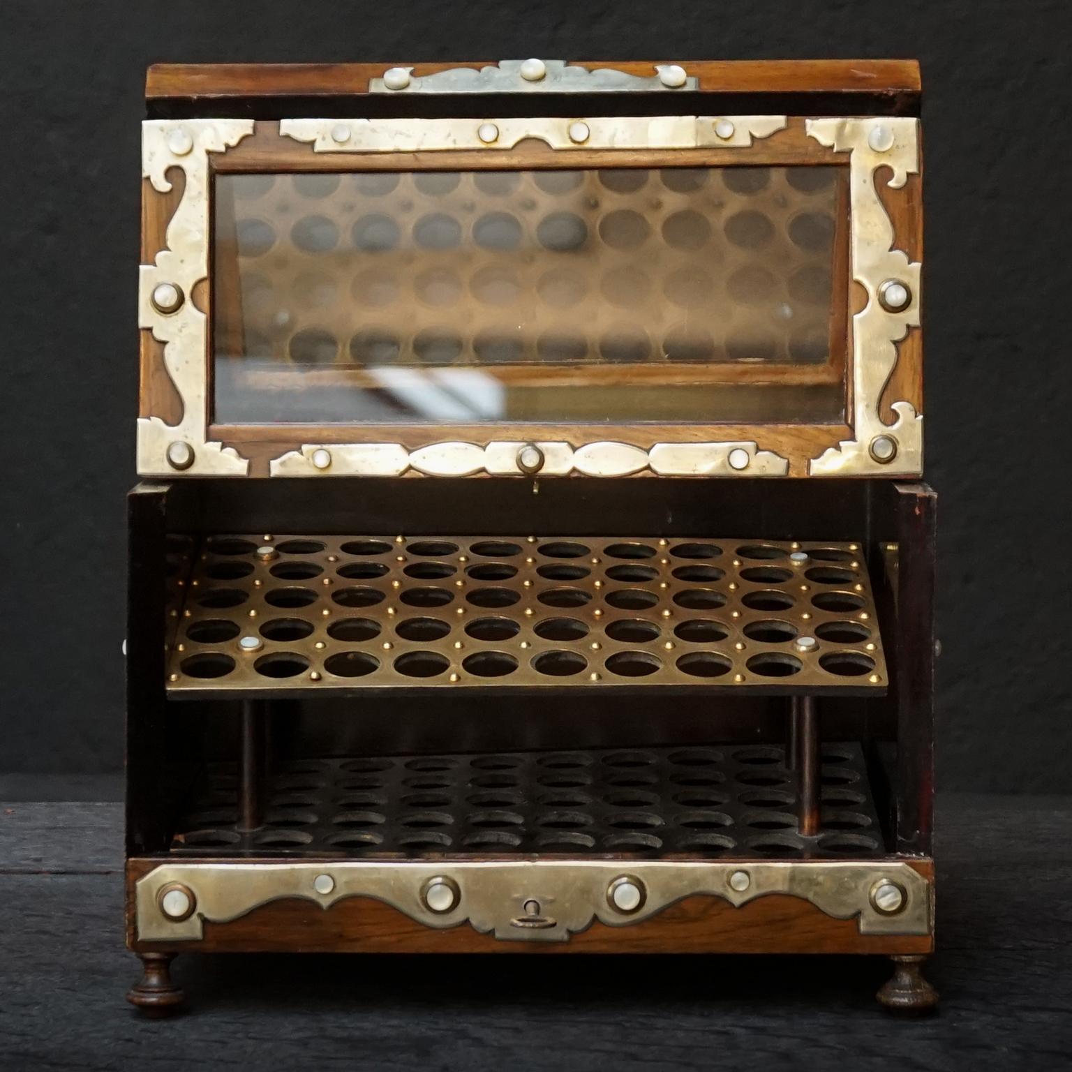 19th Century English Victorian Mahogany Veneer Cigar Box Humidor 3