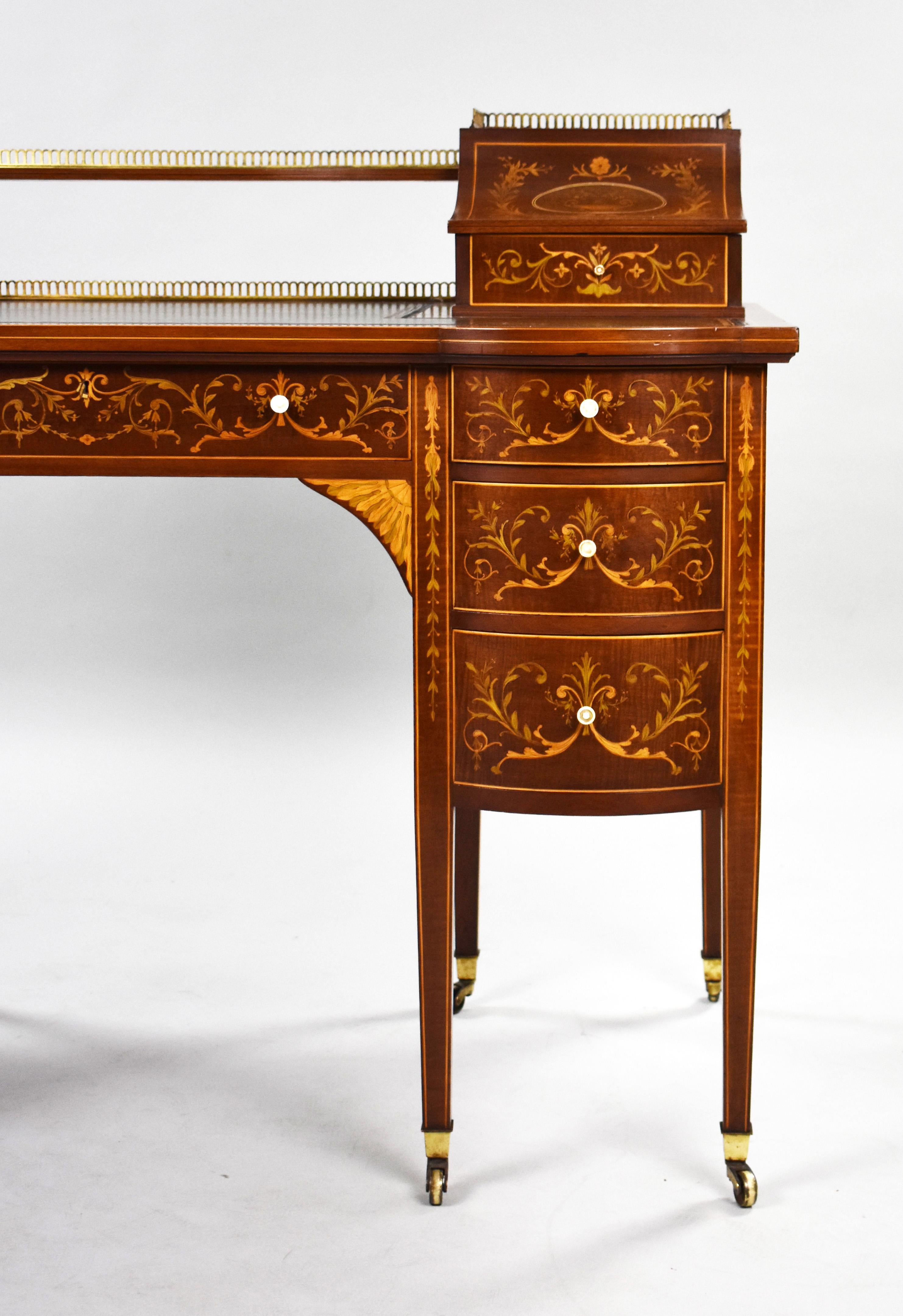 19th Century English Victorian Marquetry Inlaid Carlton House Desk For Sale 2