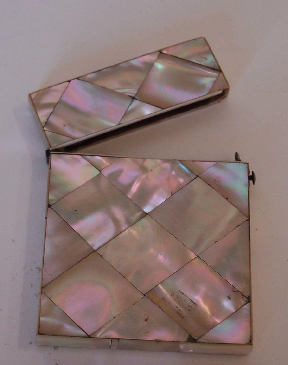 Mother-of-Pearl 19th Century English Victorian Mother of Pearl Business Calling Card Case For Sale