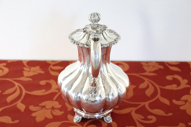 19th Century English Victorian Newcastle Silver Teapot, circa 1838 For