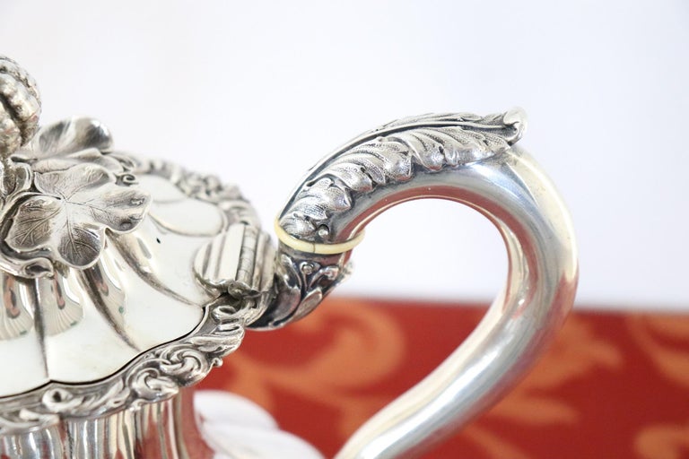 19th Century English Victorian Newcastle Silver Teapot, circa 1838 For