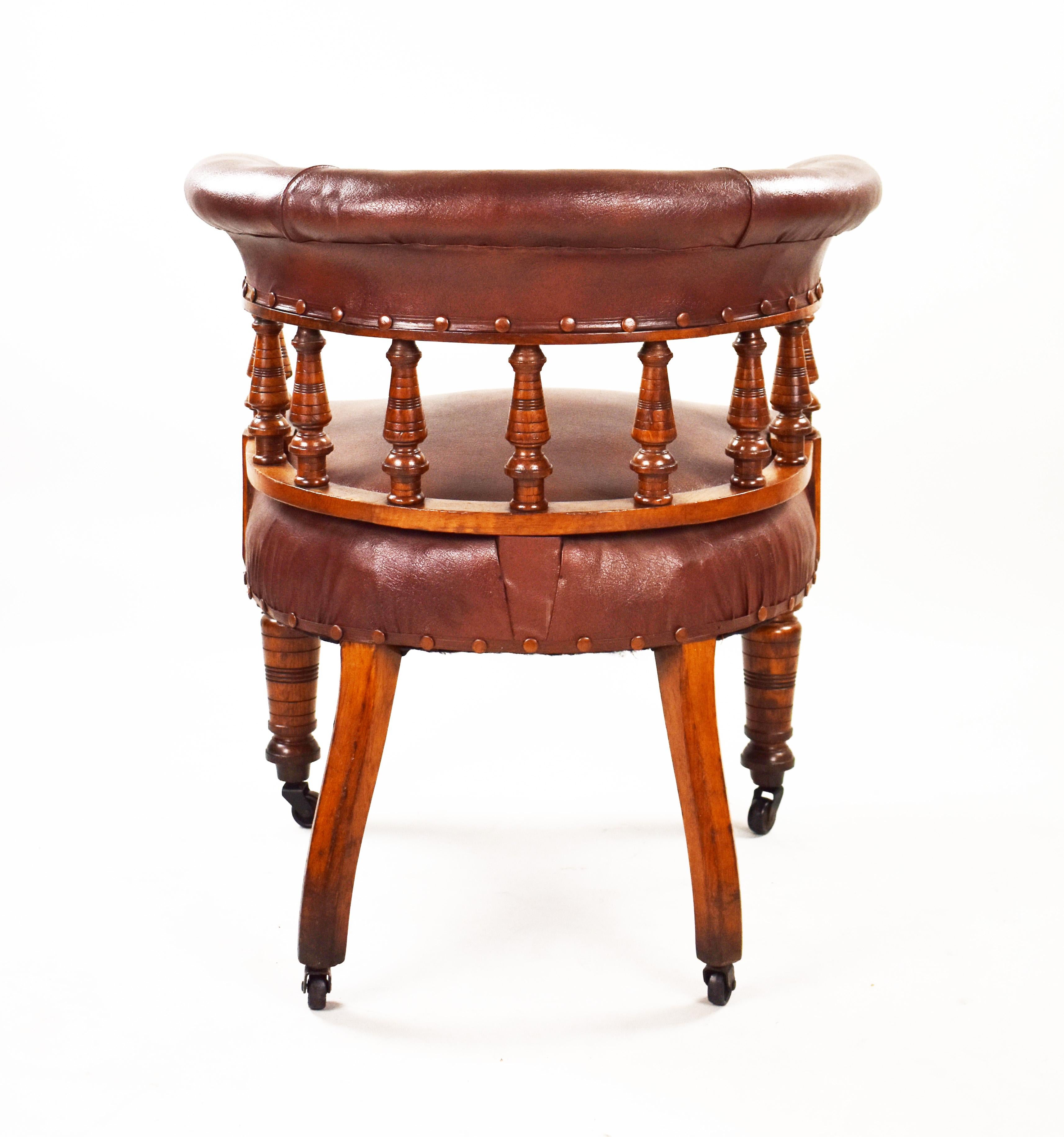 19th Century, English Victorian Oak Armchair For Sale 2