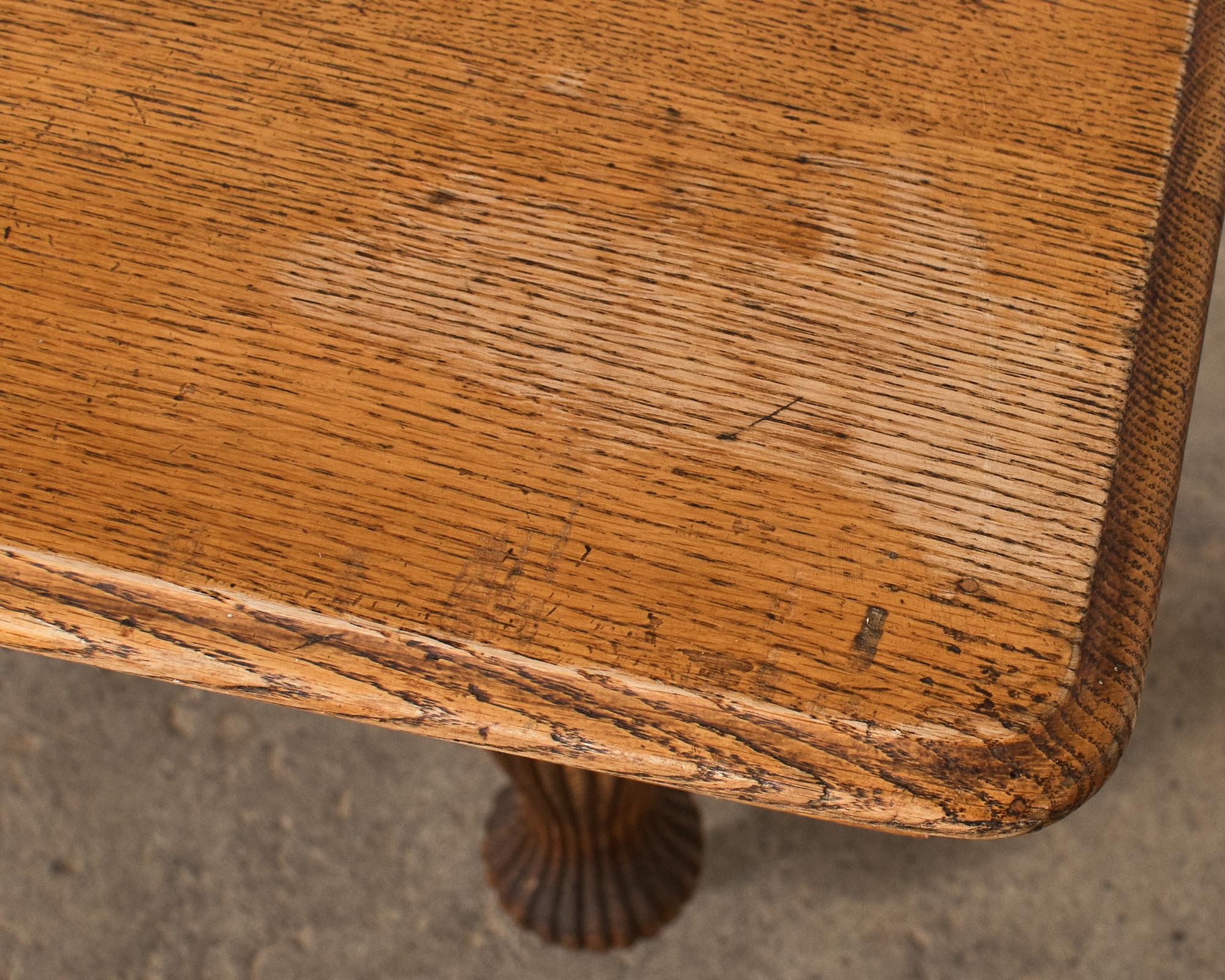 19th Century English Victorian Oak Dining Center Table For Sale 5
