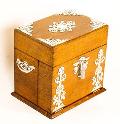 19th Century English Victorian Oak Three Crystal Decanter Tantalus Dry Bar