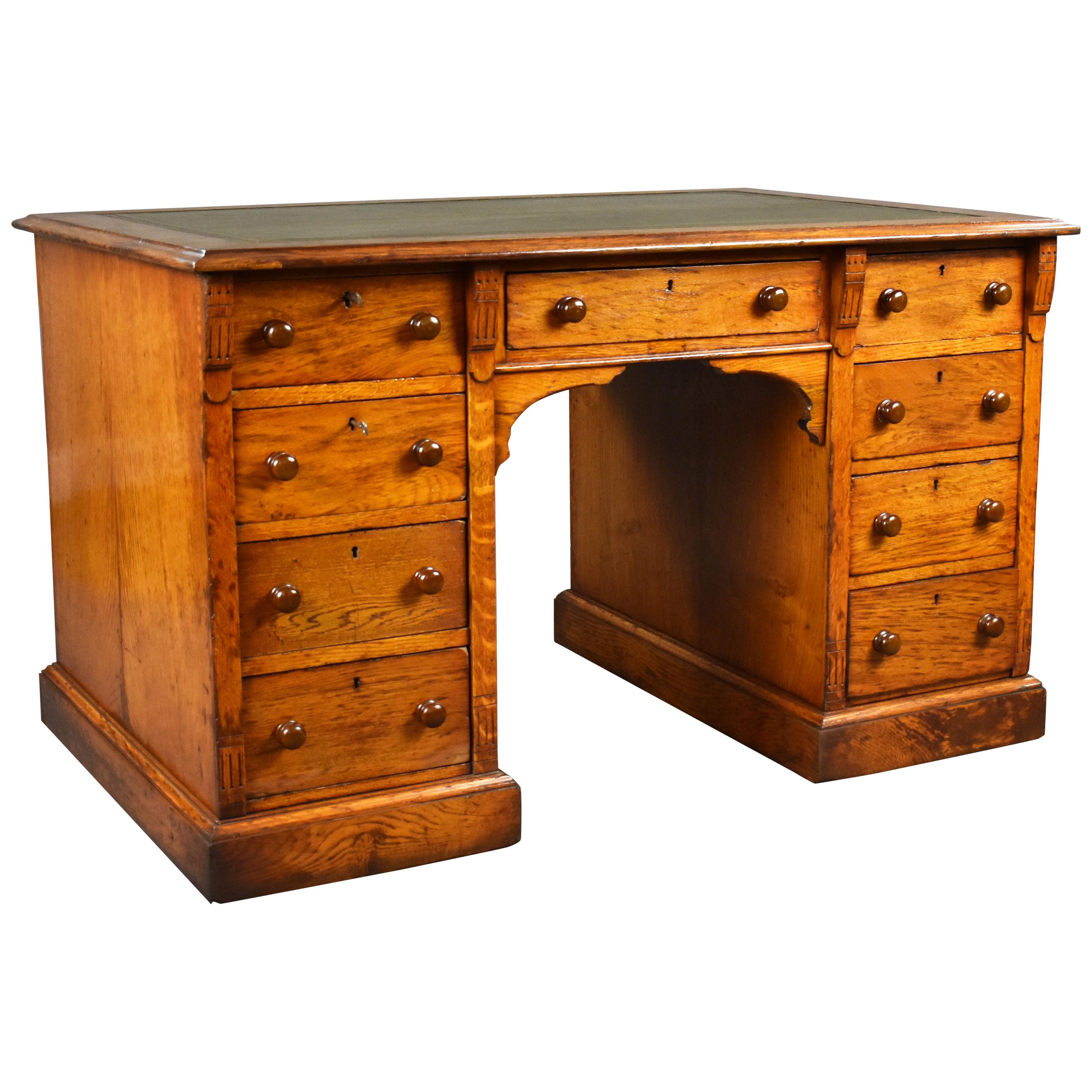 19th Century English Victorian Oak Writing Desk For Sale