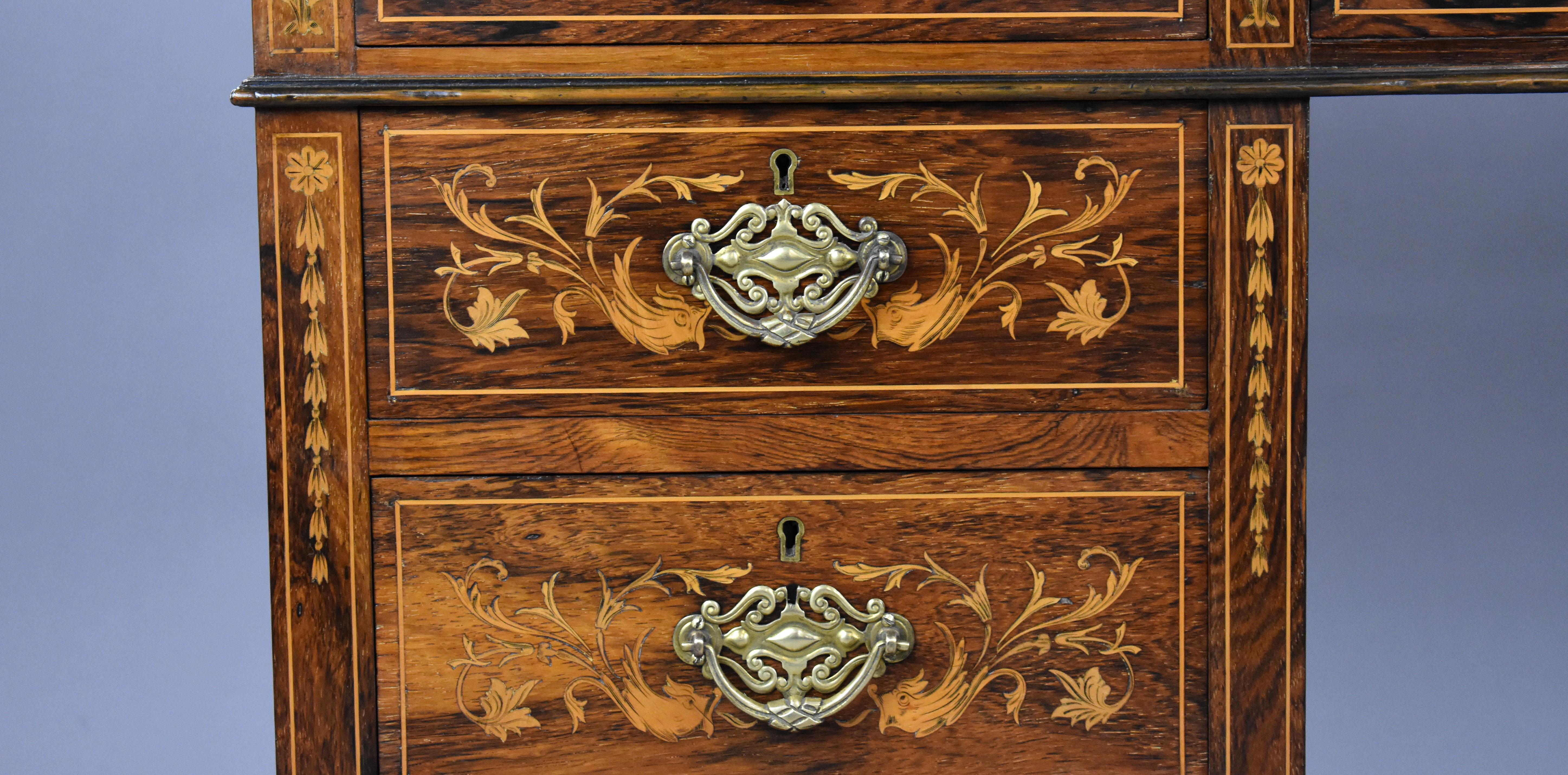 Englischer viktorianischer Schreibtisch aus Palisanderholz mit Intarsien aus dem 19. Jahrhundert im Angebot 5