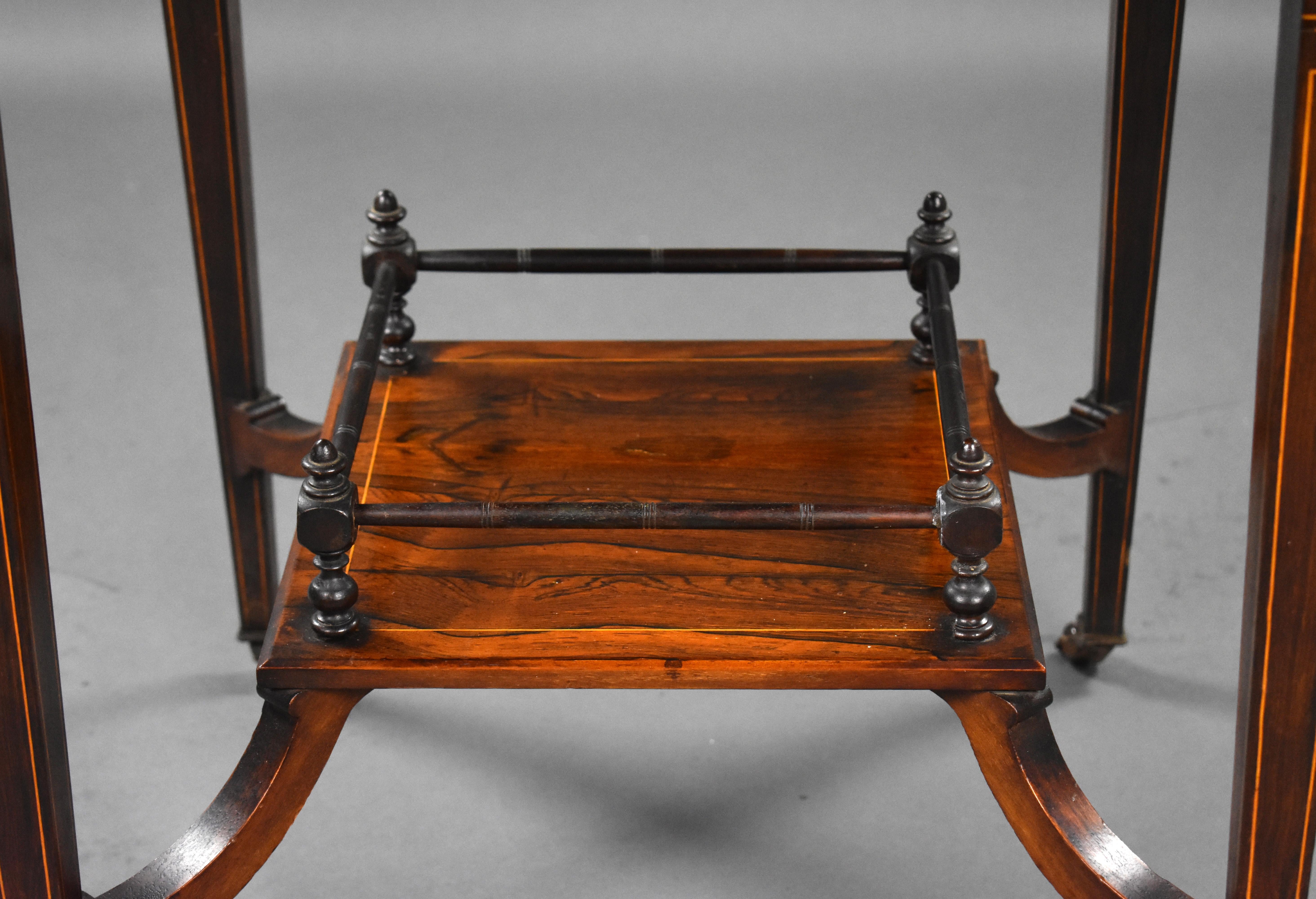 Englischer viktorianischer Kartentisch aus Rosenholz mit Intarsien aus dem 19. Jahrhundert im Angebot 10