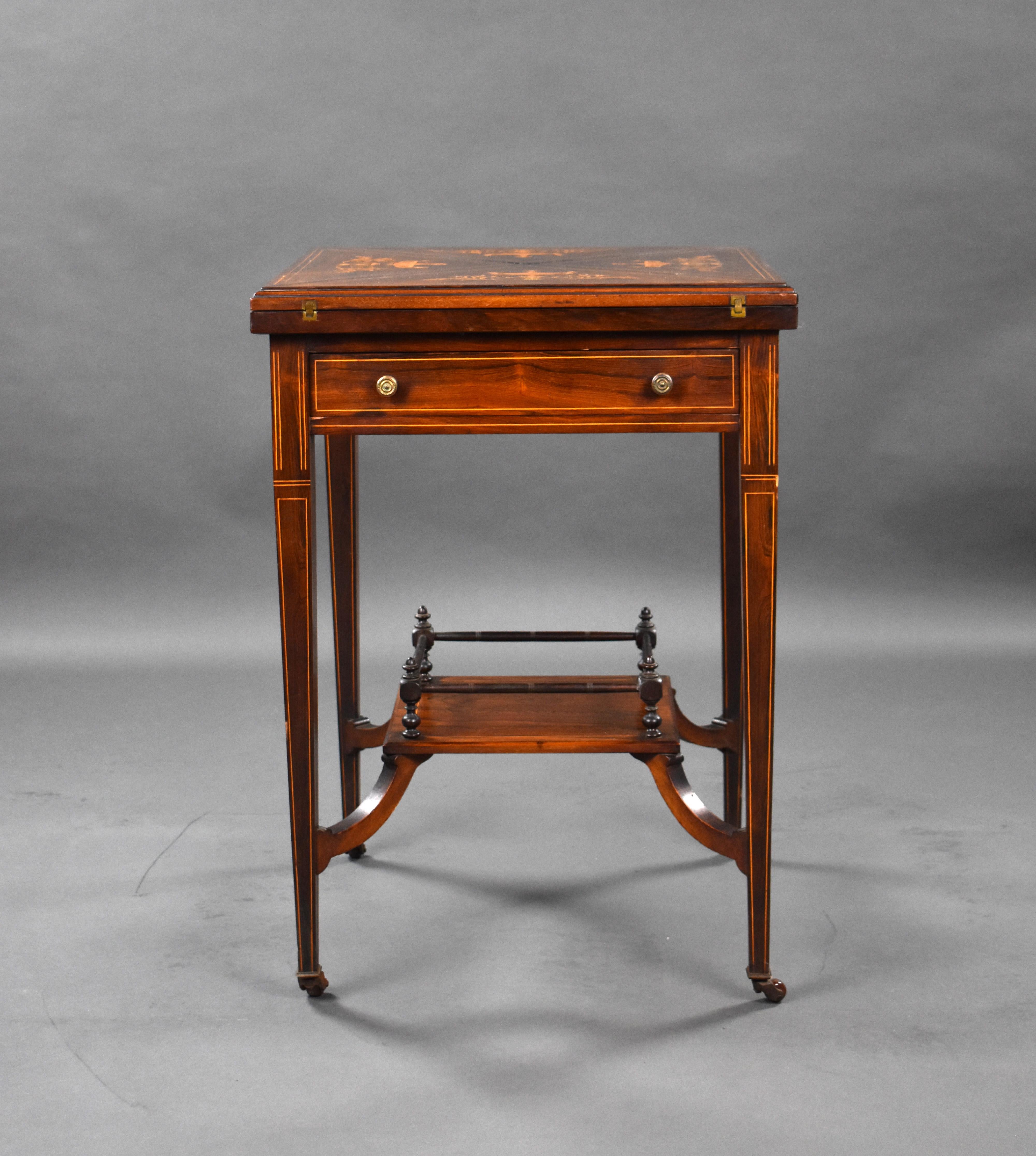 19th Century English Victorian Rosewood Inlaid Envelope Card Table In Good Condition For Sale In Chelmsford, Essex