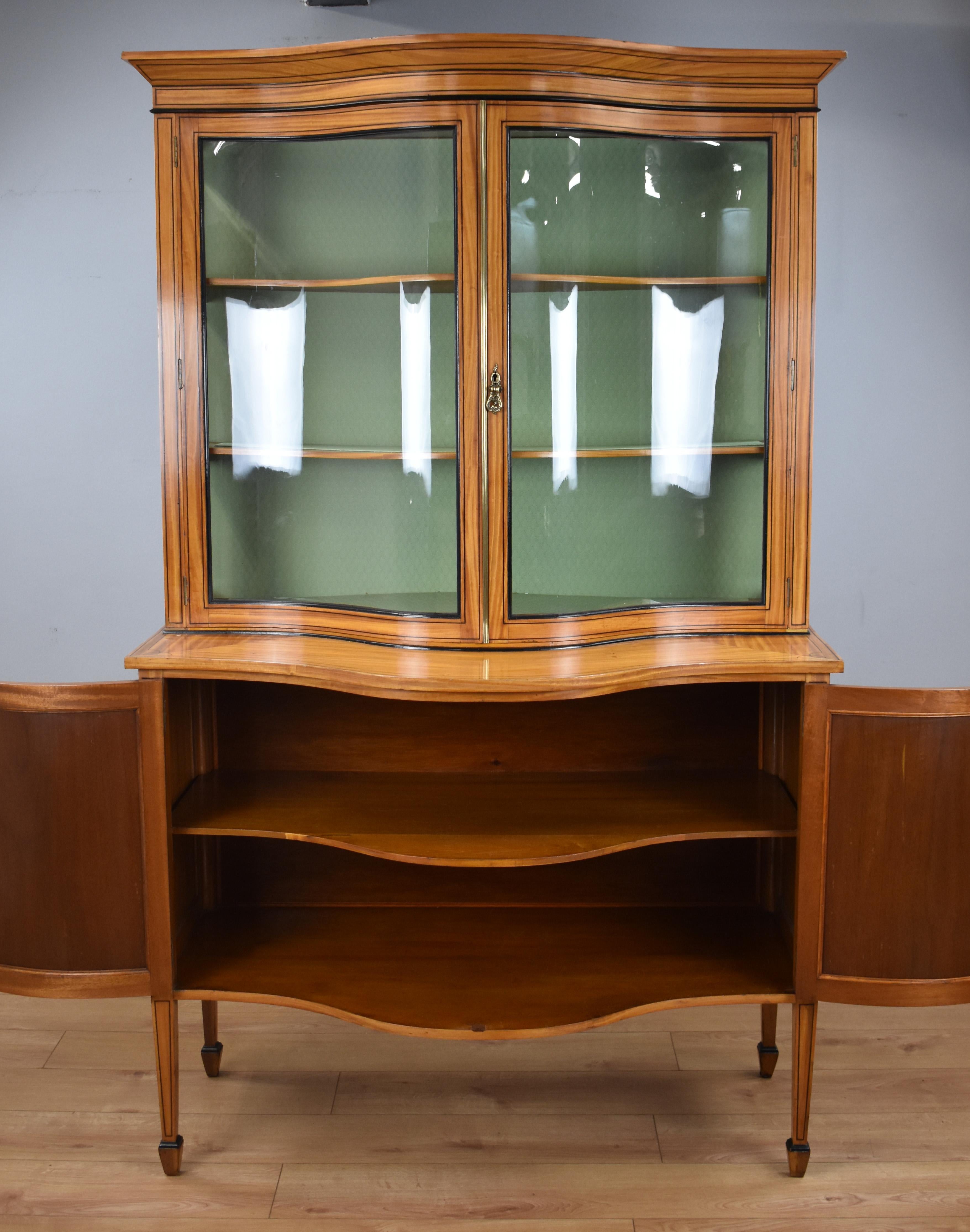 19th Century English Victorian Satinwood Display Cabinet For Sale 3