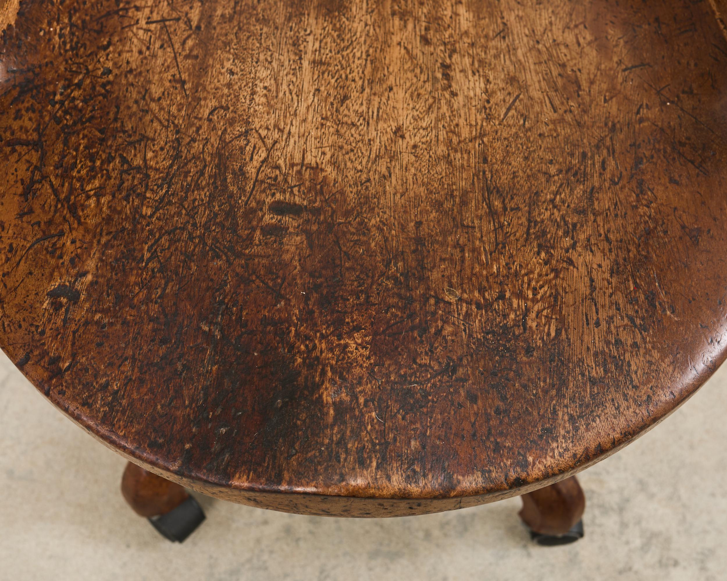 19th Century English Victorian Swivel Captains Desk Chair in vendita 4