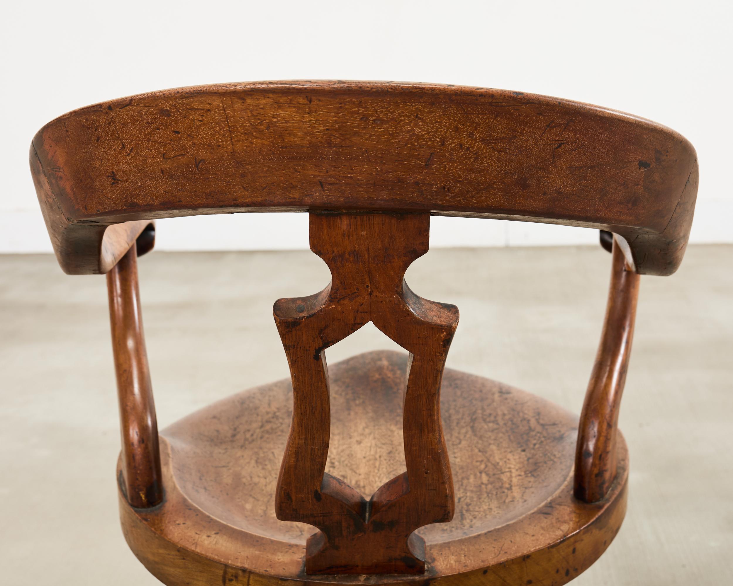 19th Century English Victorian Swivel Captains Desk Chair in vendita 9
