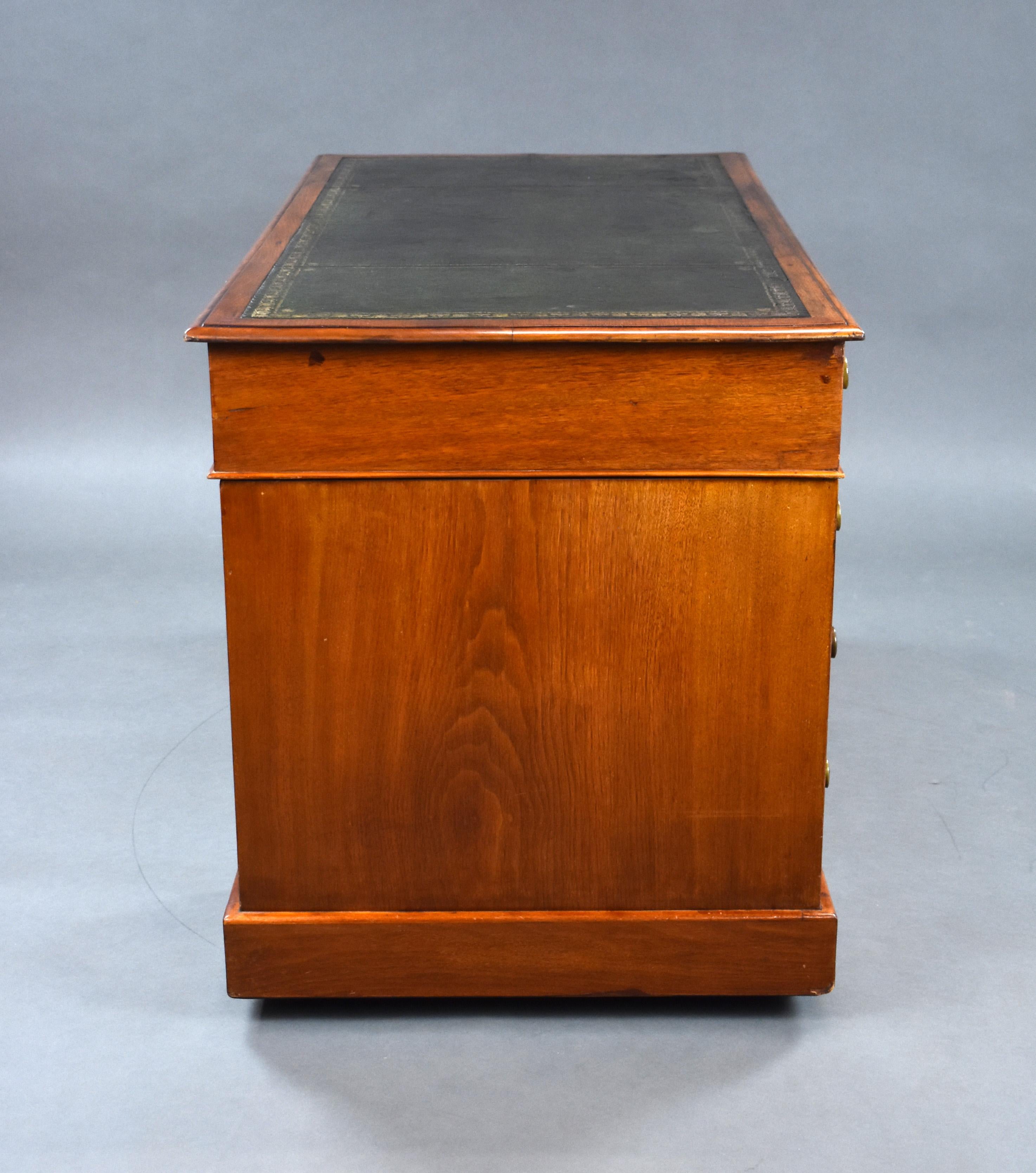 19th Century English Victorian Walnut Pedestal Desk 5