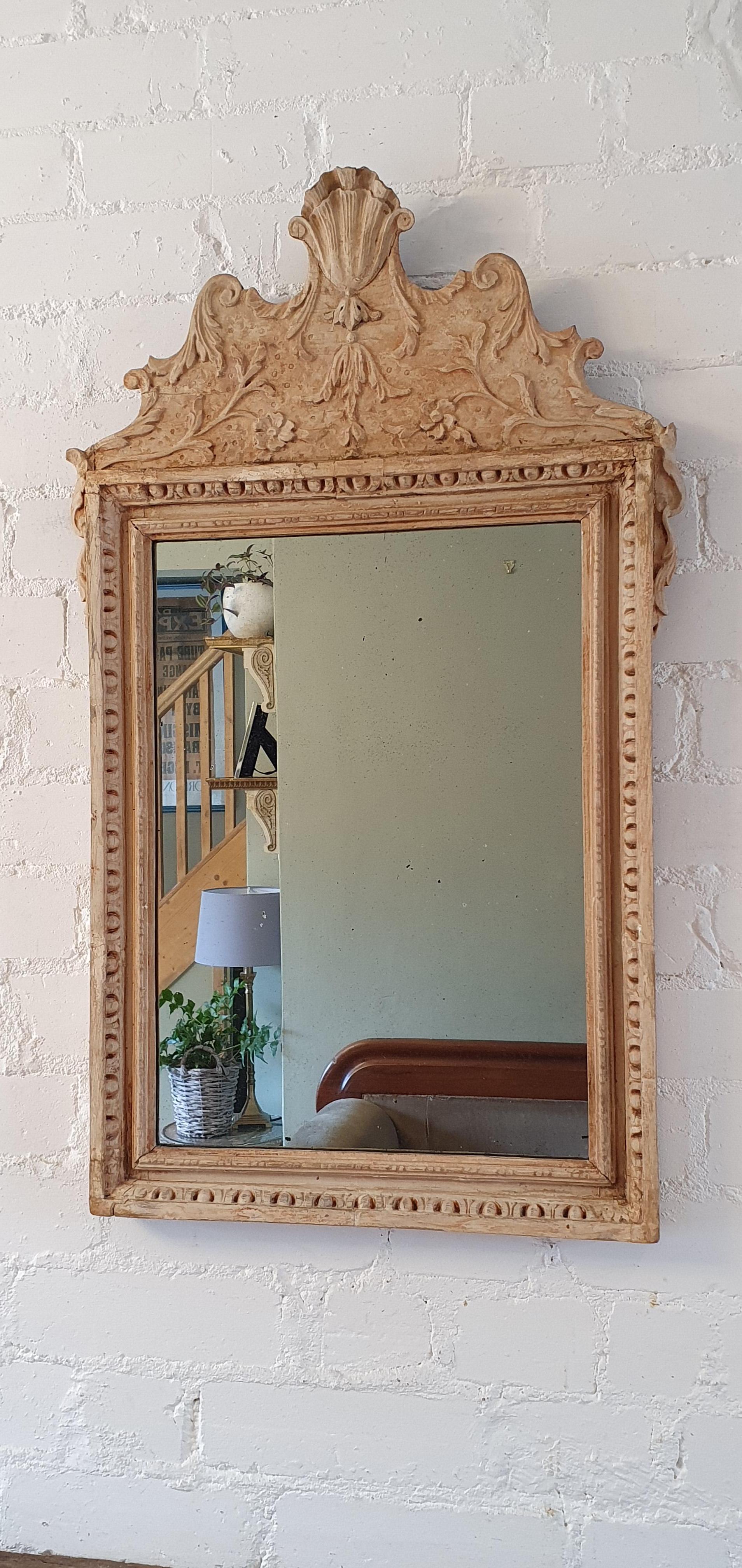 Late 19th Century 19th Century English Wall Mirror For Sale