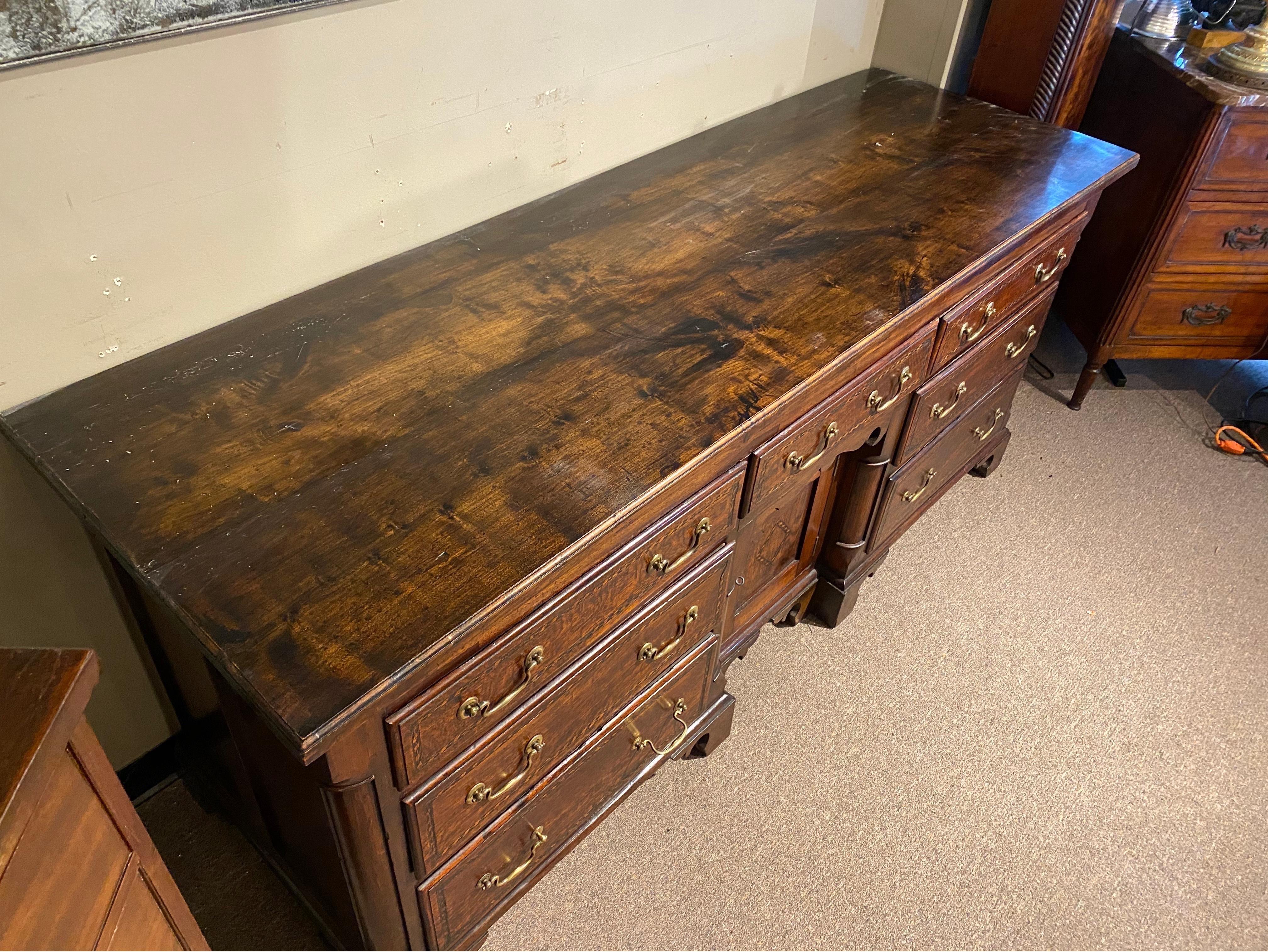 19th Century English Walnut and Oak Dresser Base In Good Condition In Charleston, SC