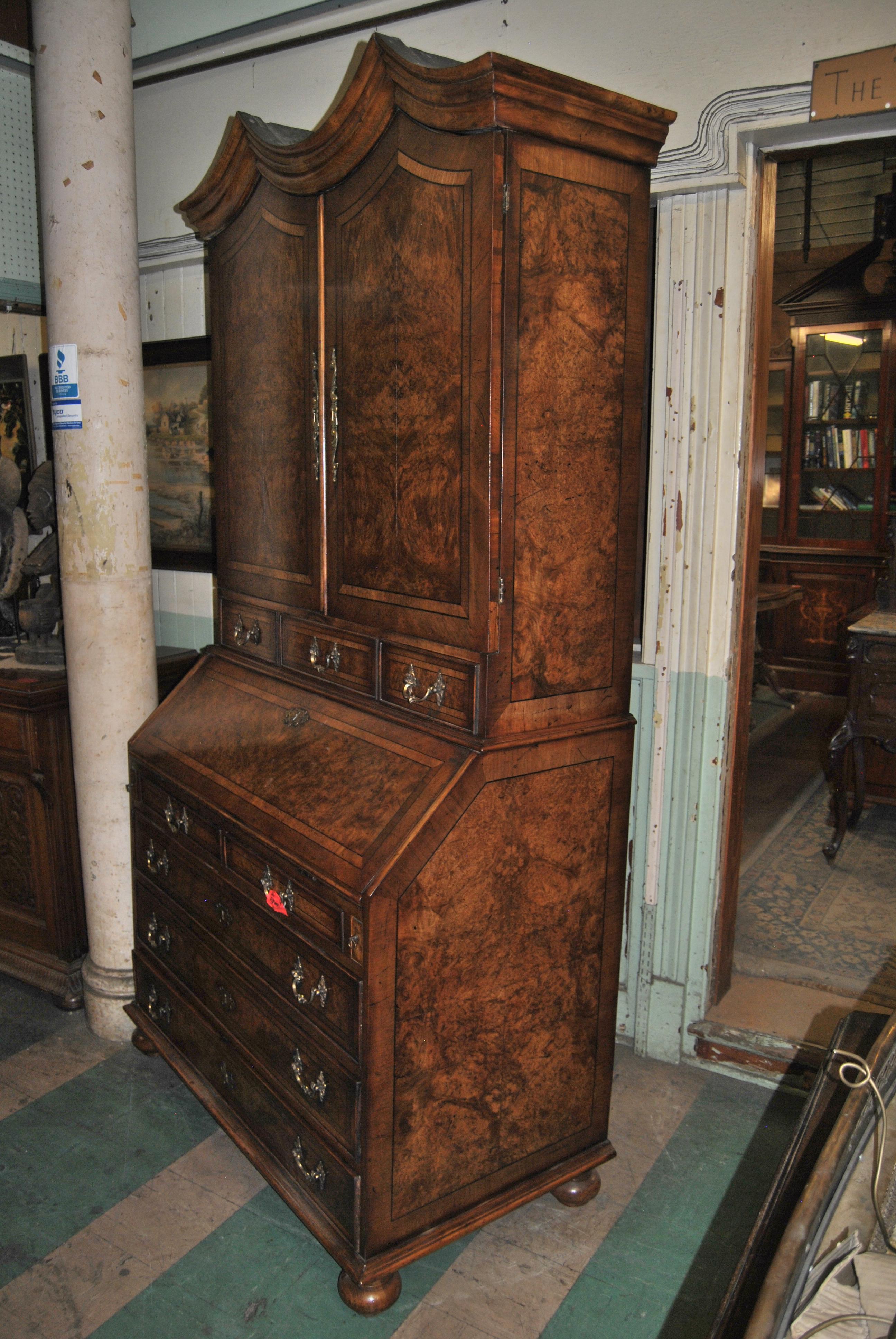 19th Century English Walnut Bookcase or Secretary For Sale 4