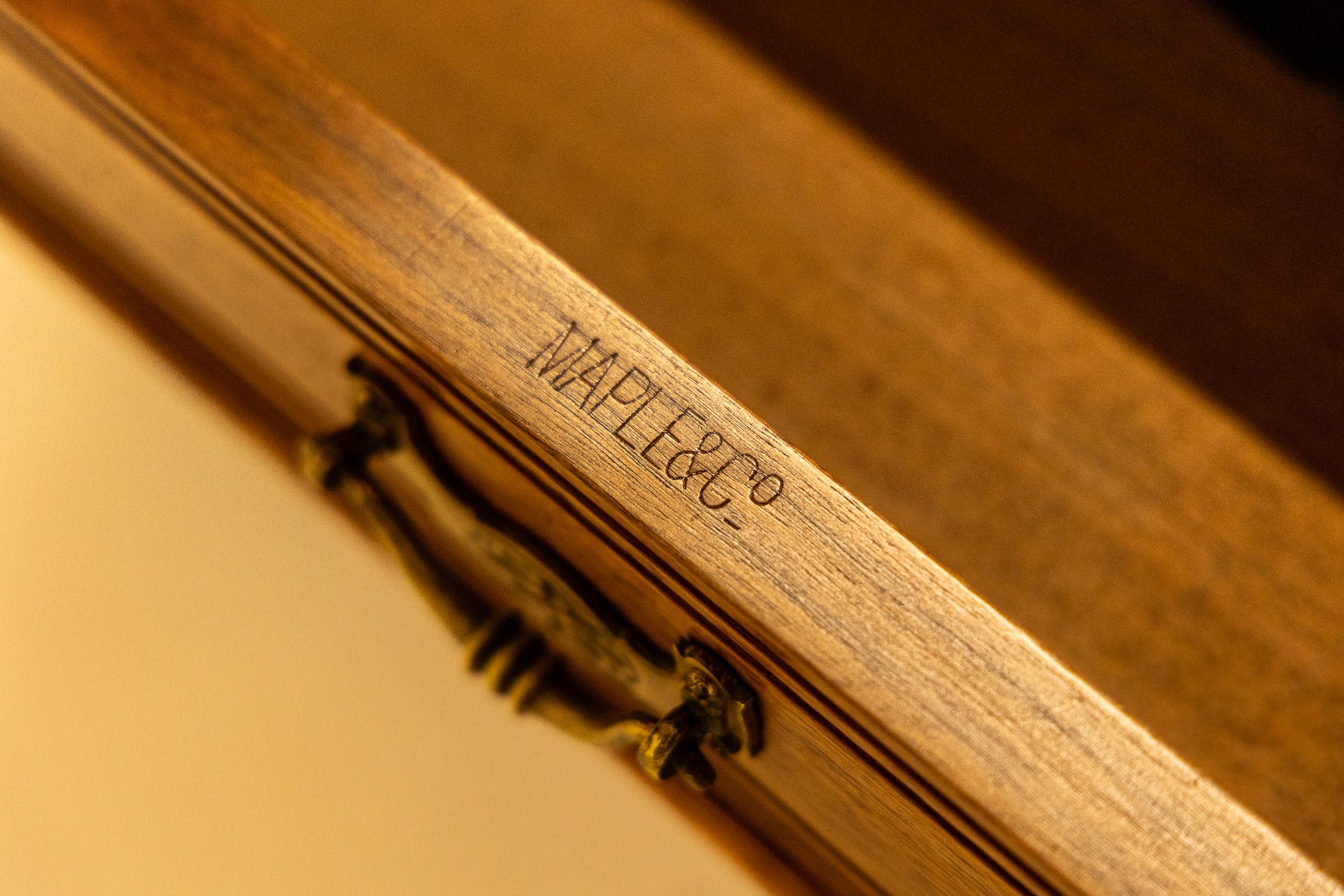 19th Century English Walnut Centre Table For Sale 5