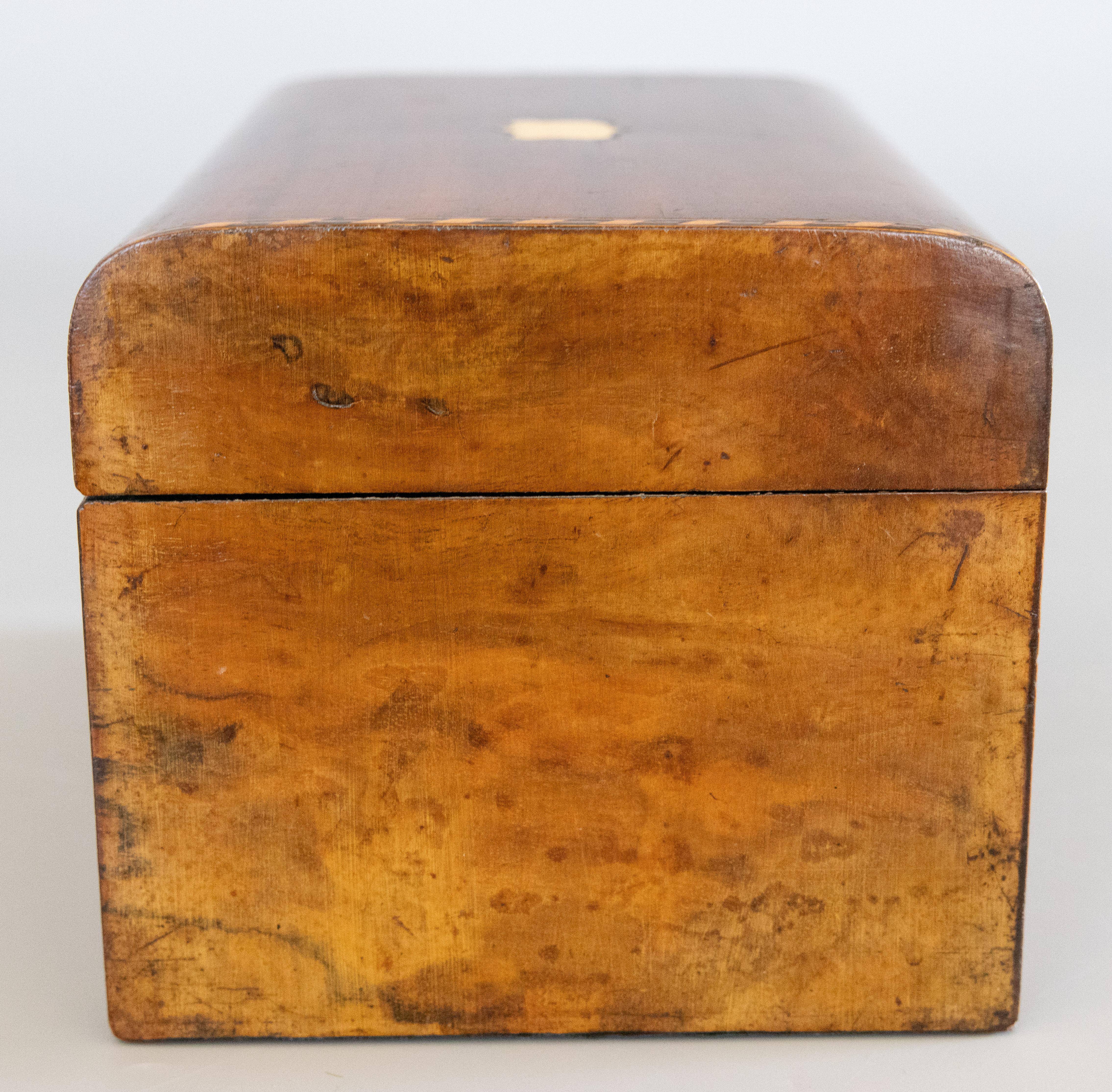 Mother-of-Pearl 19th-Century English Walnut Domed Tunbridge Box, Lock & Key