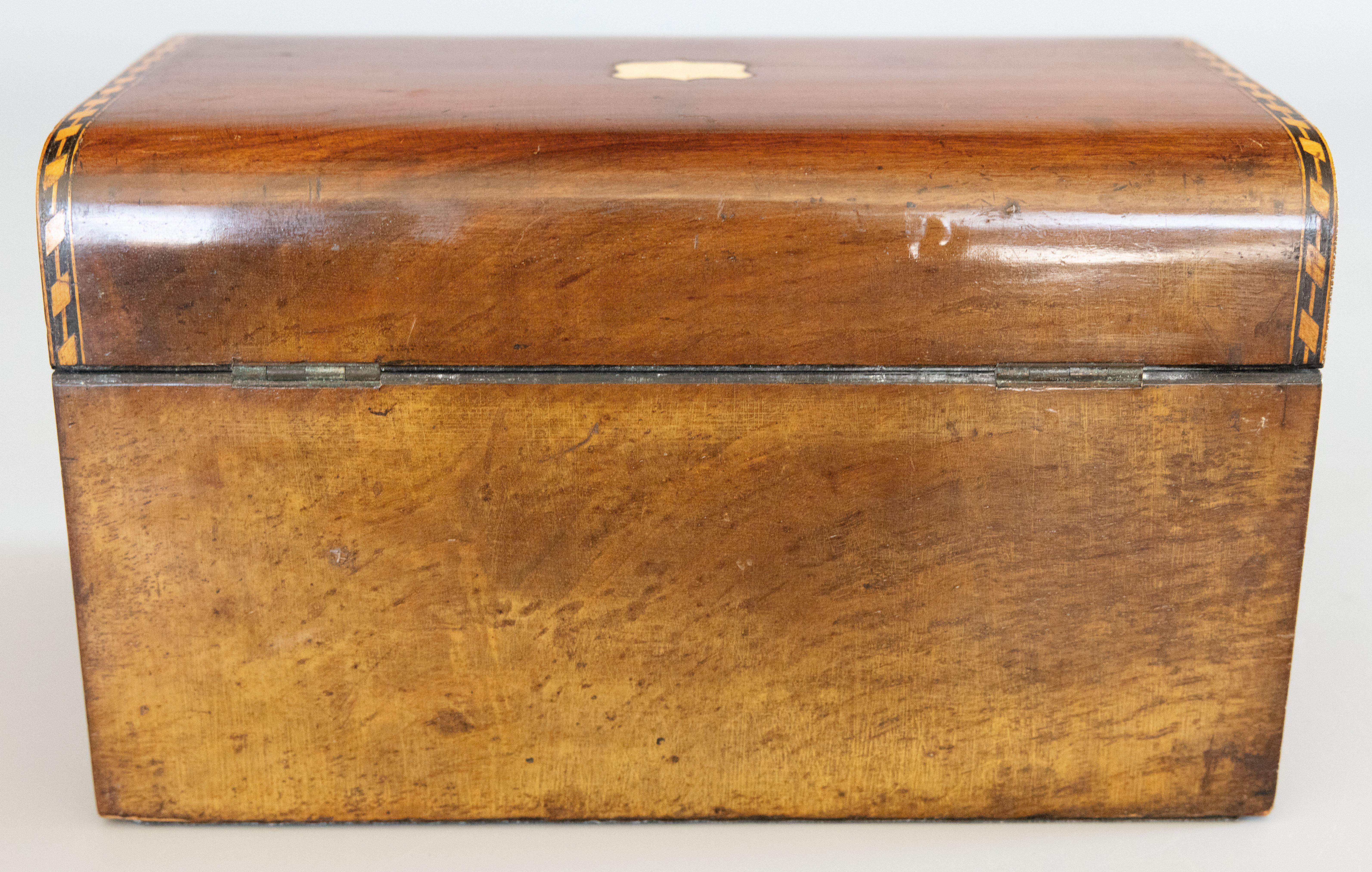 19th-Century English Walnut Domed Tunbridge Box, Lock & Key 1