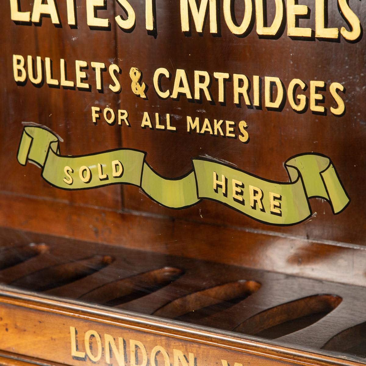 19th Century English Walnut Gun Store Advertising Cabinet, c.1860 In Good Condition In Royal Tunbridge Wells, Kent