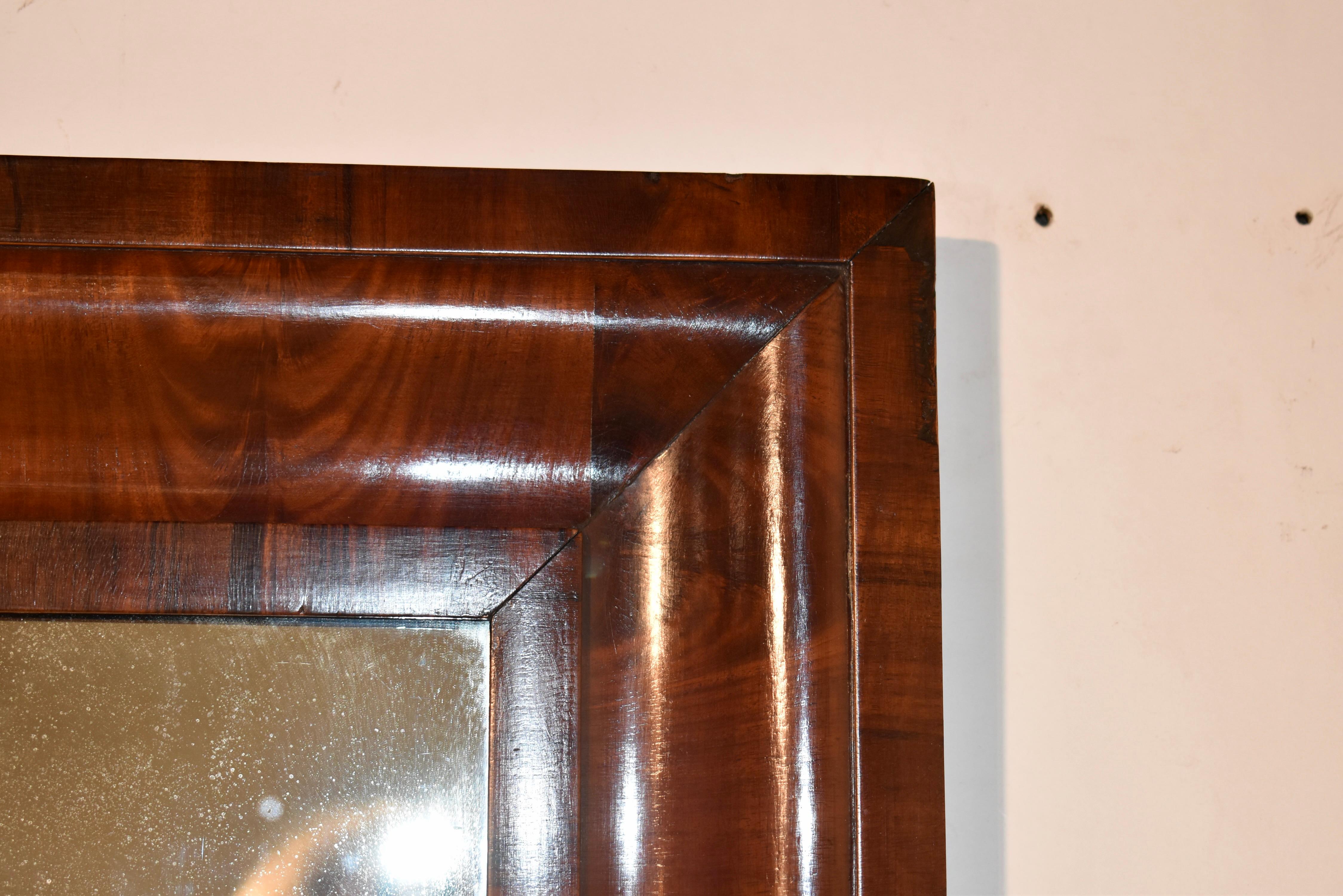 Specchio in noce inglese del XIX secolo in vendita 1