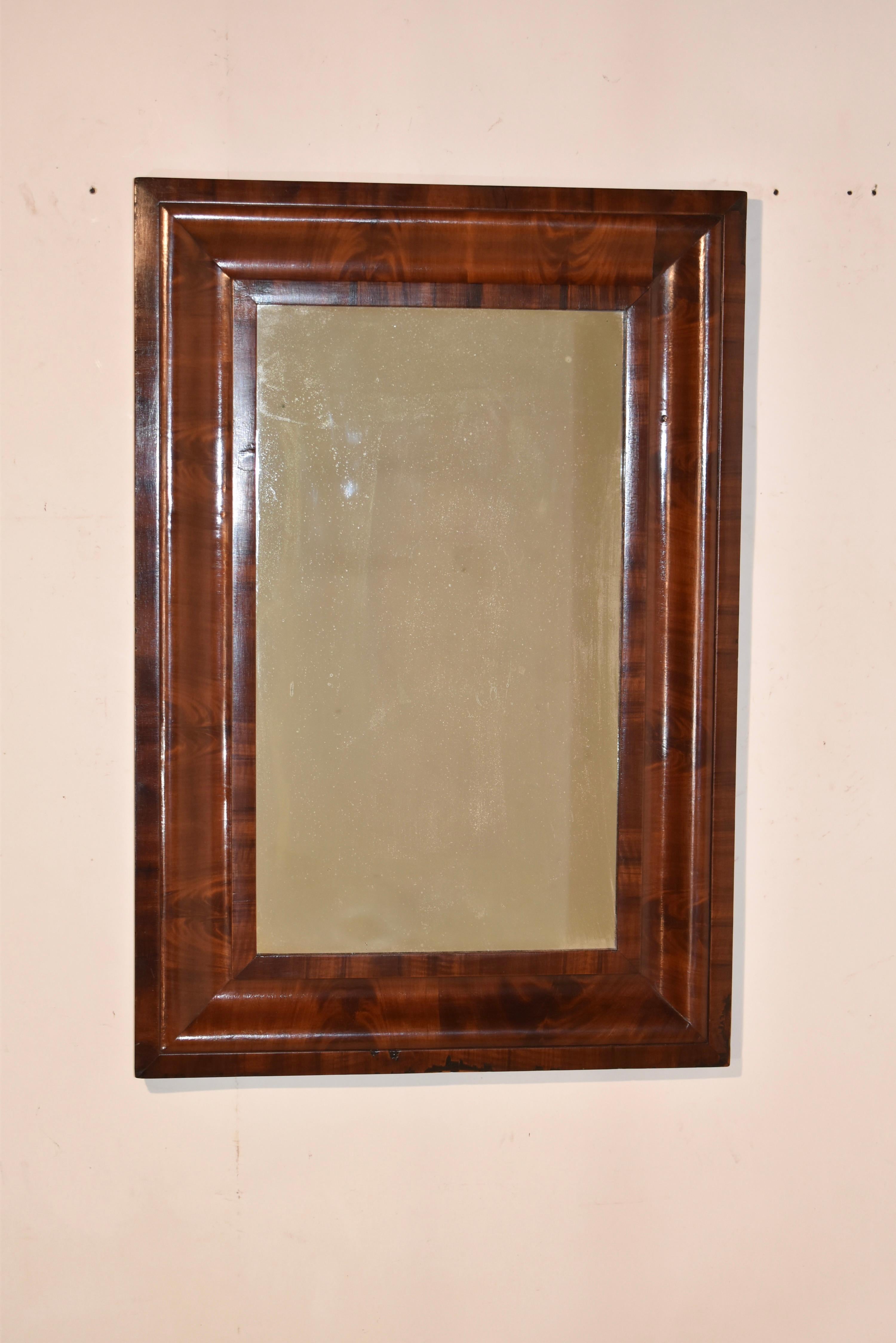 Specchio in noce inglese del XIX secolo in vendita 5