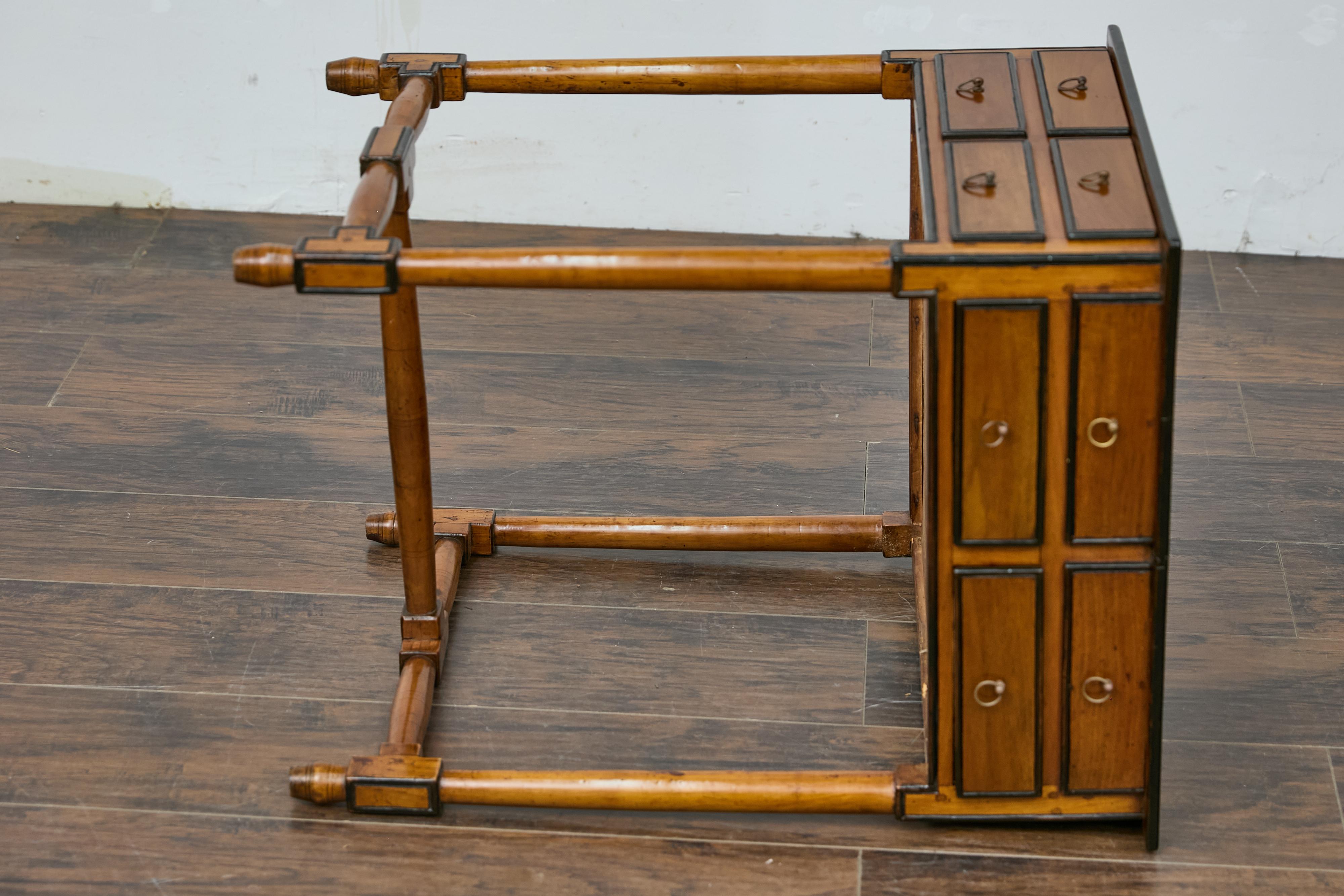 Table à pointes anglaise du 19ème siècle avec tiroirs et traverse en forme de H en vente 7