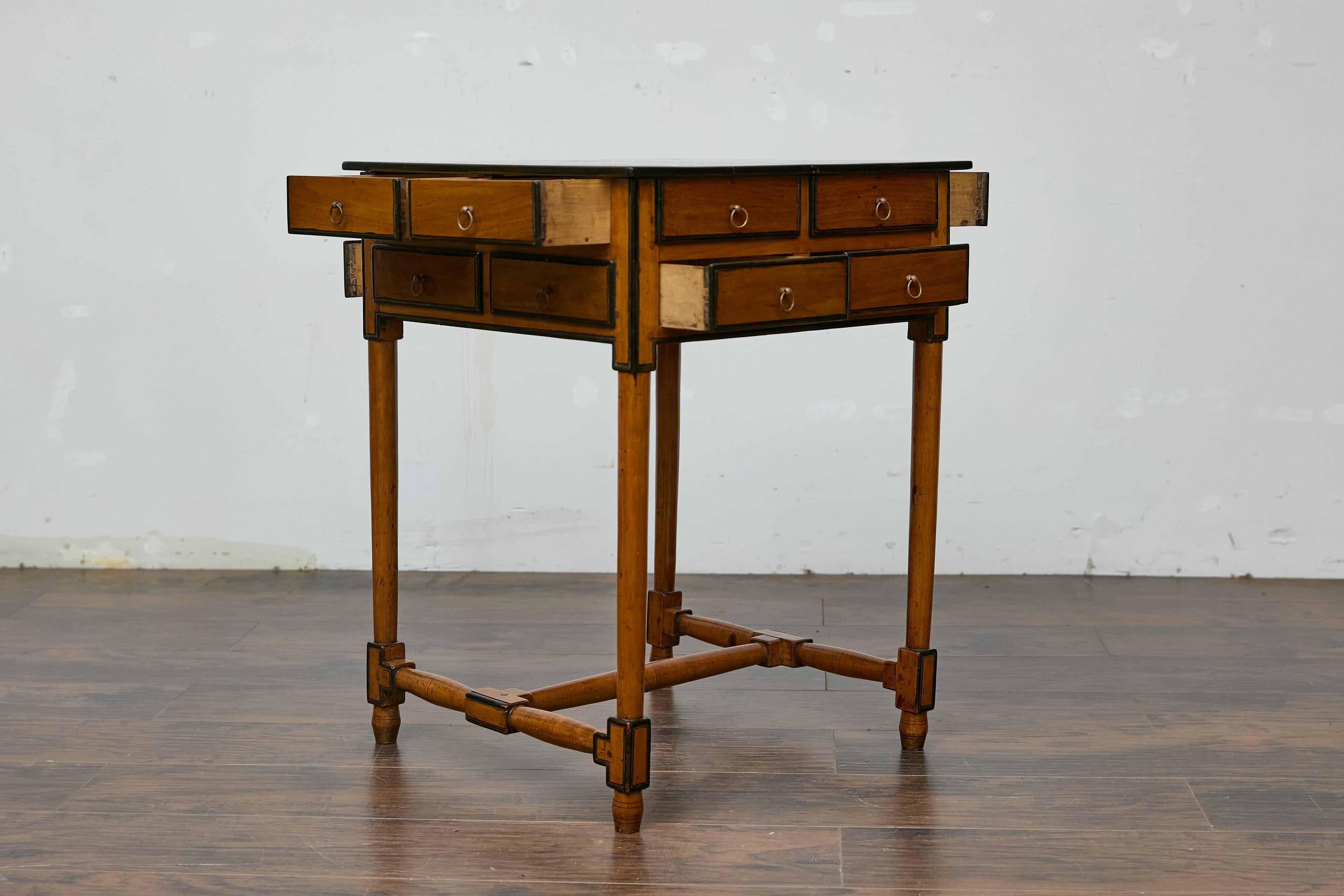 Table à pointes anglaise du 19ème siècle avec tiroirs et traverse en forme de H Bon état - En vente à Atlanta, GA