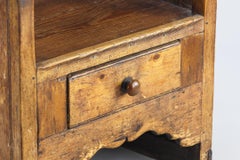 19th Century English Westmoreland Lambing Chair