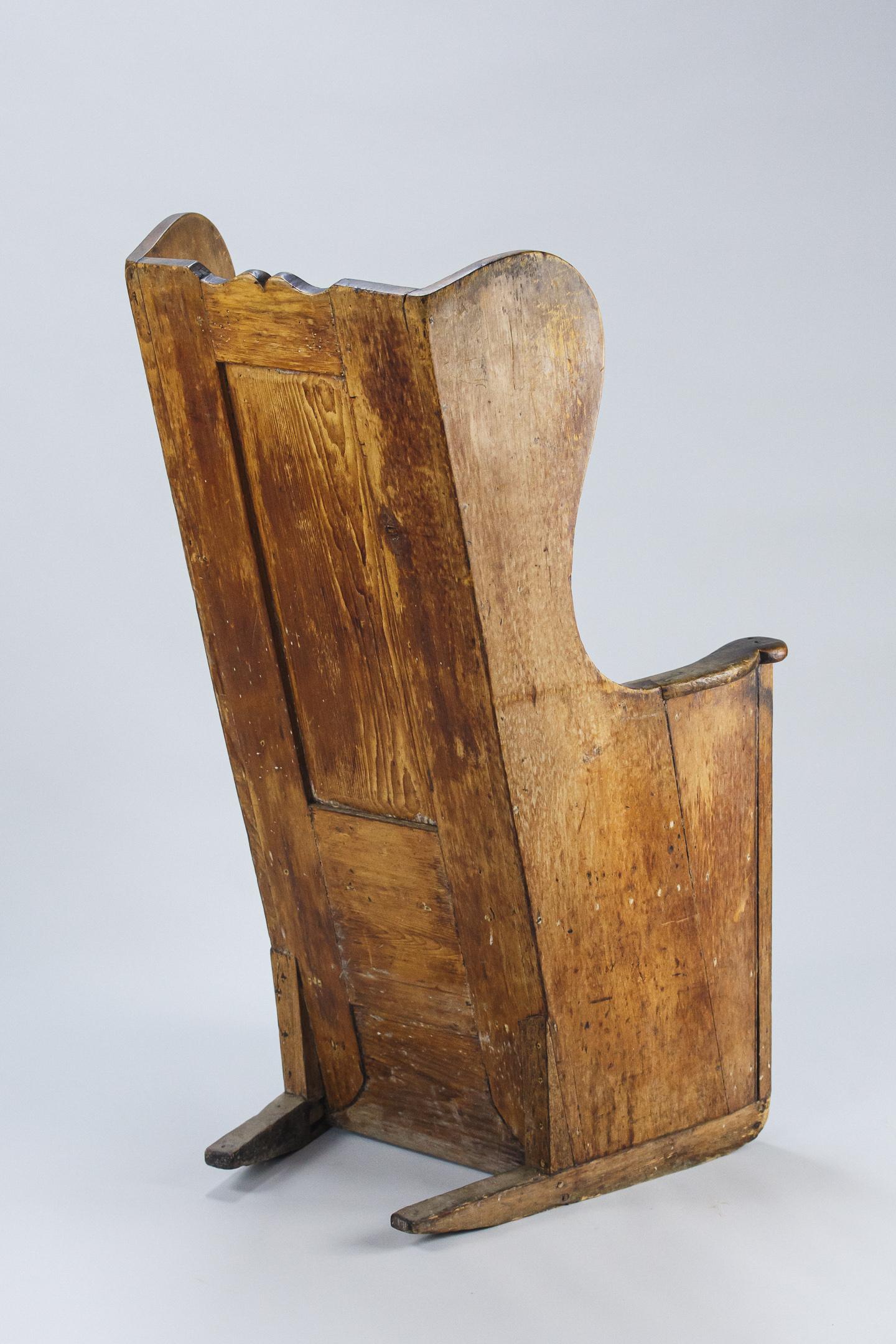 19th Century English Westmoreland Lambing Chair 1