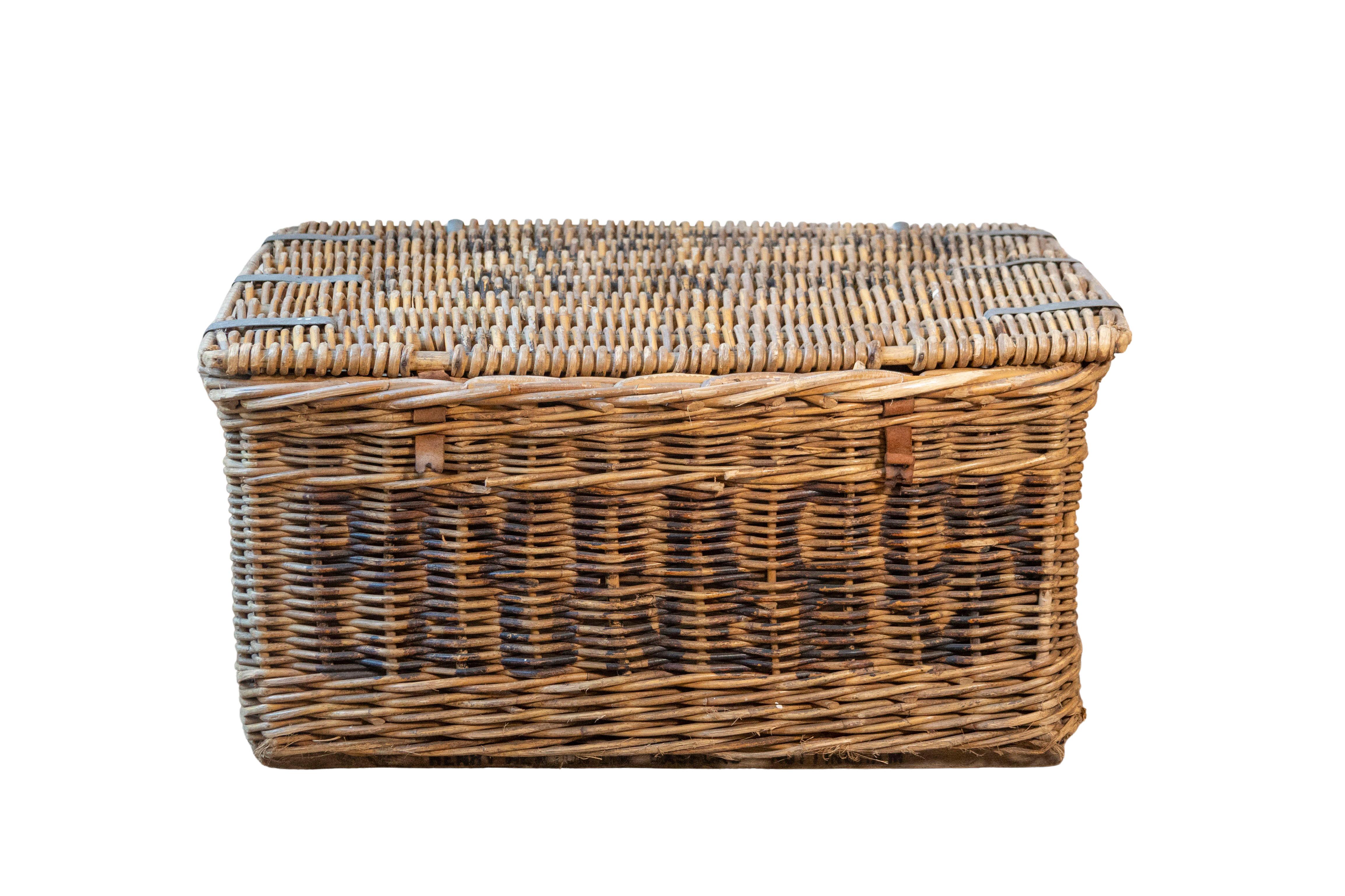 19th Century English Wicker Laundry Basket with Painted Labeling For Sale