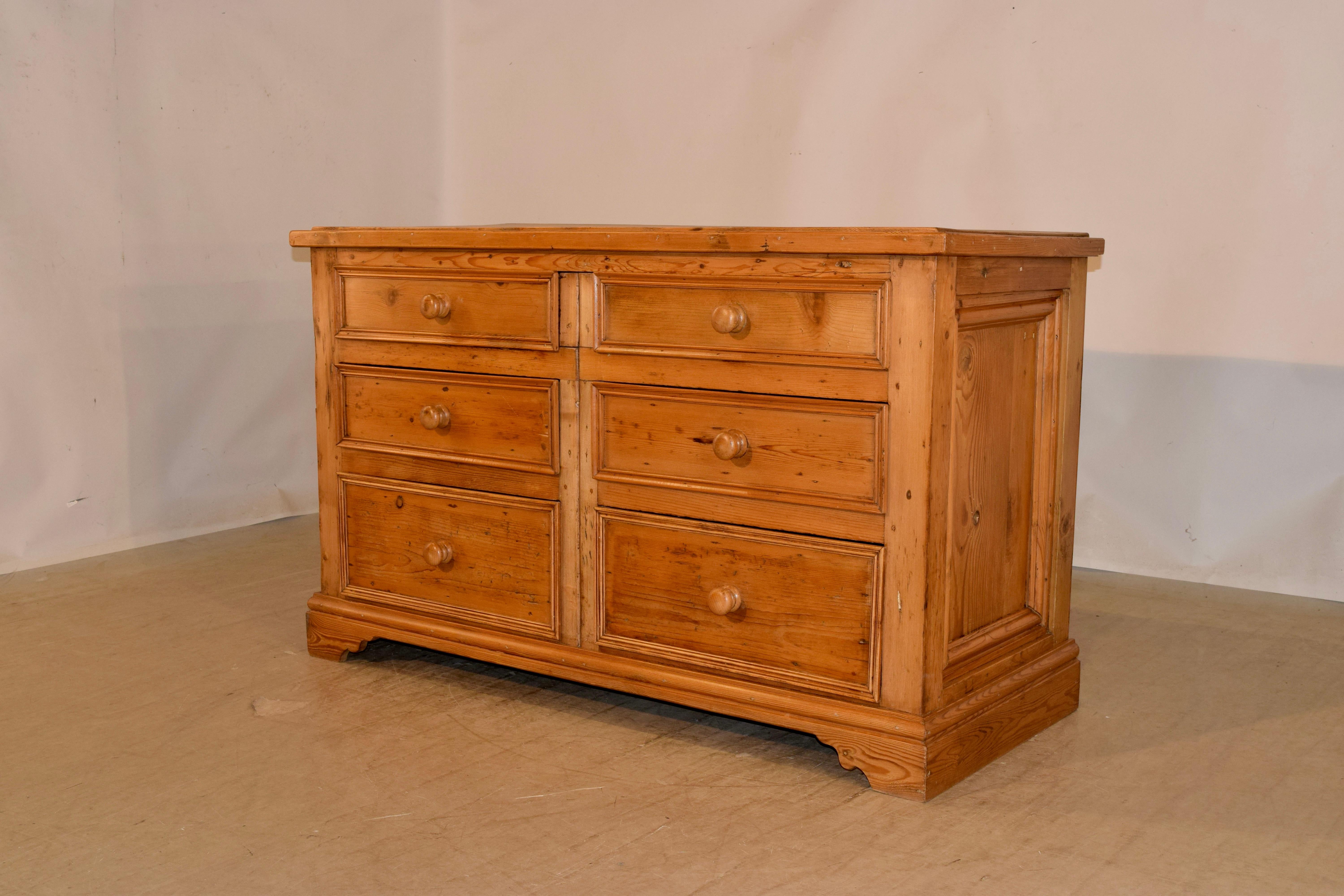 Victorian 19th Century English Wide Pine Chest of Drawers For Sale