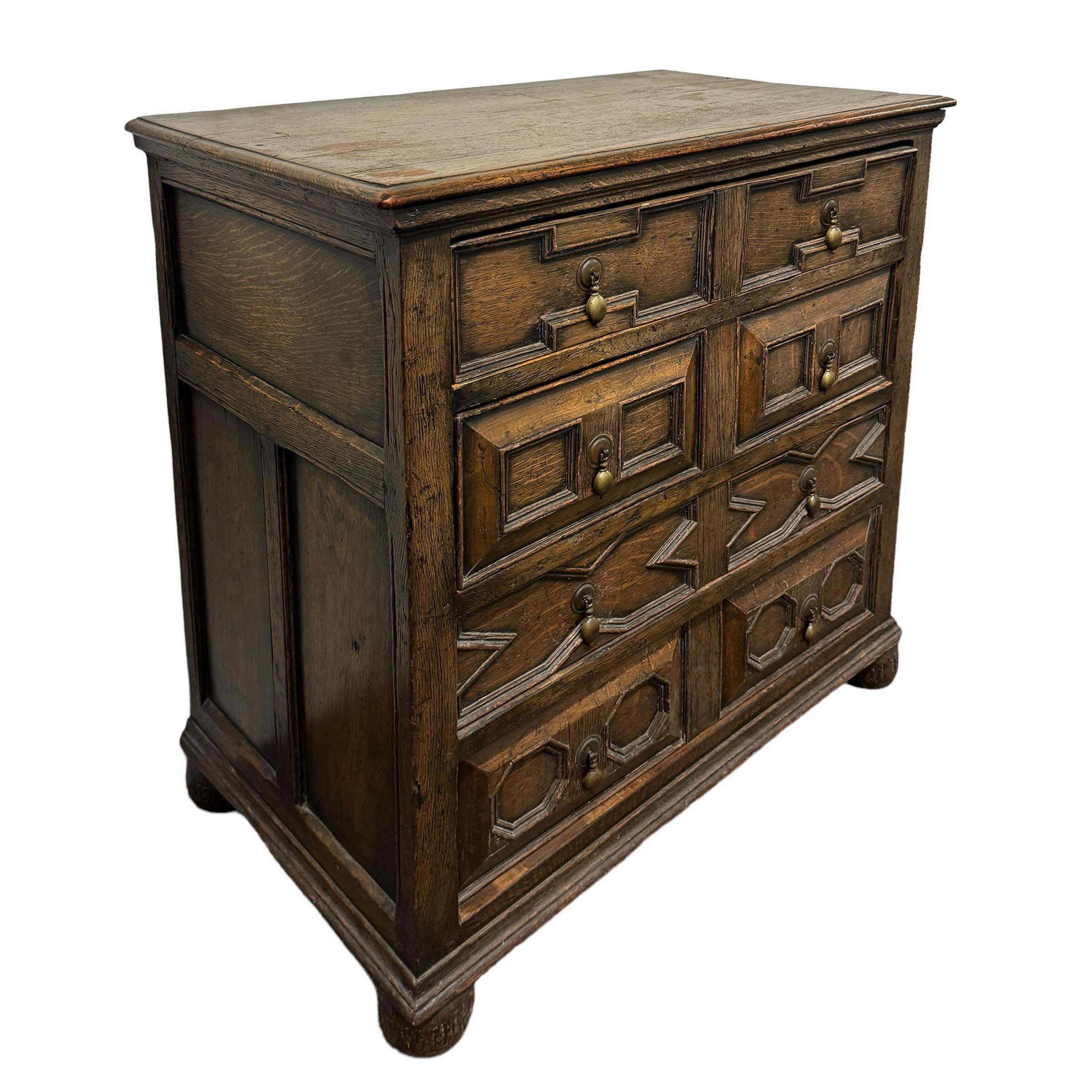 Oak 19th Century English William and Mary-Style Chest of Drawers For Sale