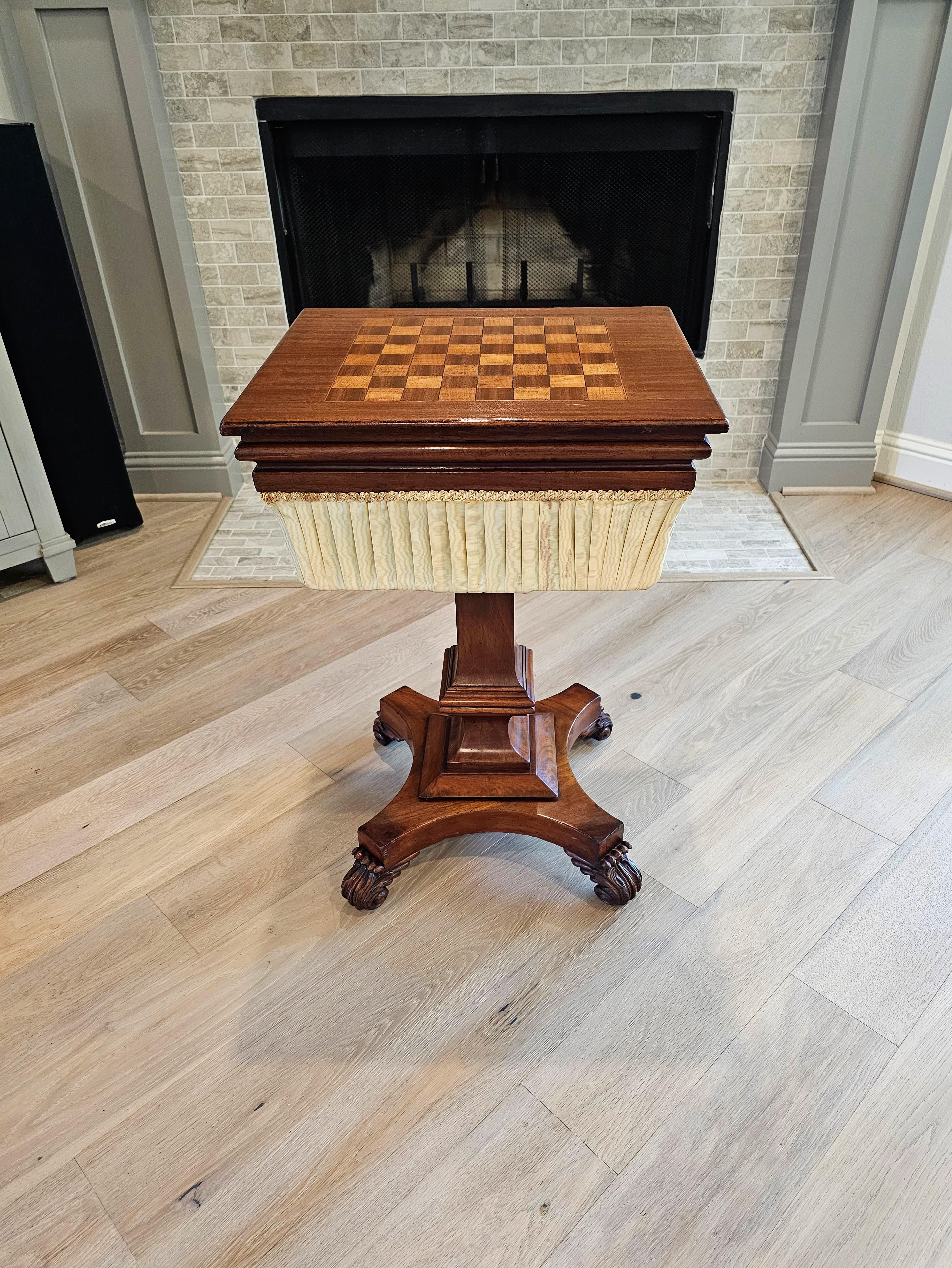 19th Century English William IV Period Mahogany Games Table Sewing Stand  In Good Condition For Sale In Forney, TX