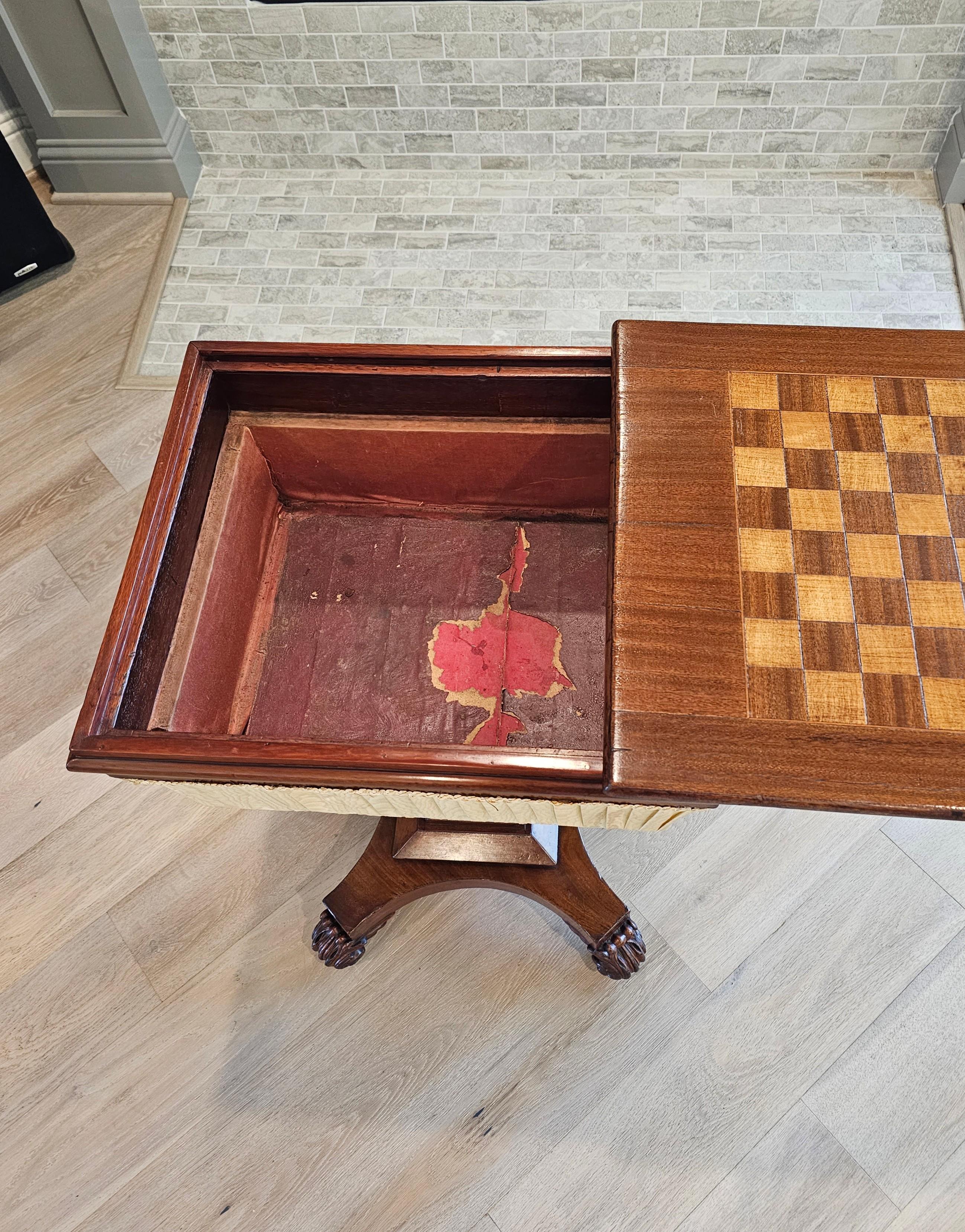 Table de jeux en acajou d'époque William IV, 19e siècle, Angleterre Stand de couture  Bon état - En vente à Forney, TX