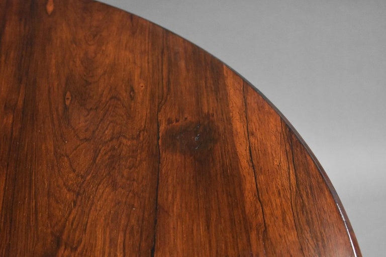 19th Century English William IV Rosewood Circular Breakfast Table For Sale 4