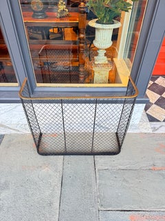 19th century, English wire and brass nursery fender