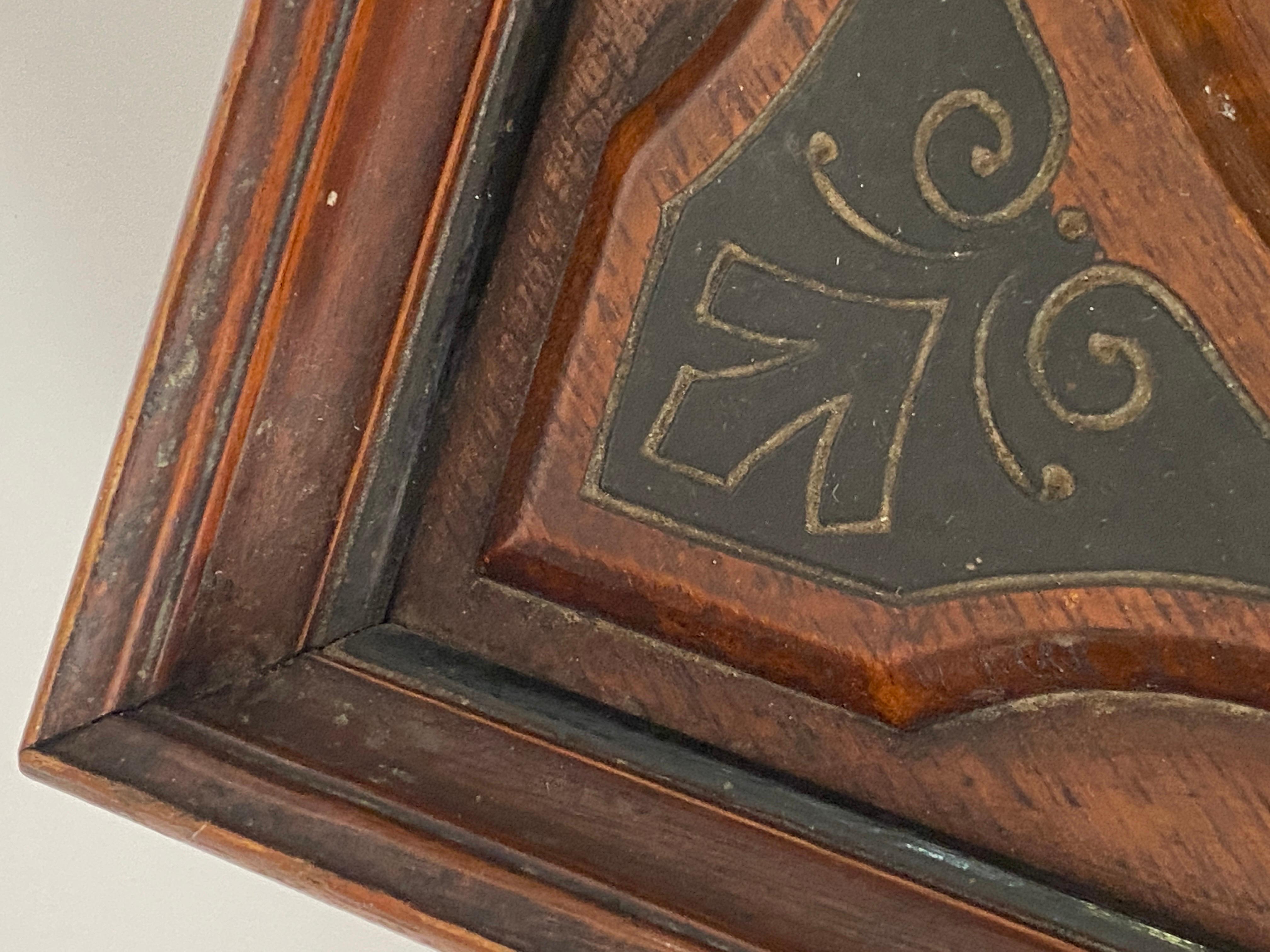 Siglo XIX, Espejo Inglés de Madera, Color Marrón en venta 1