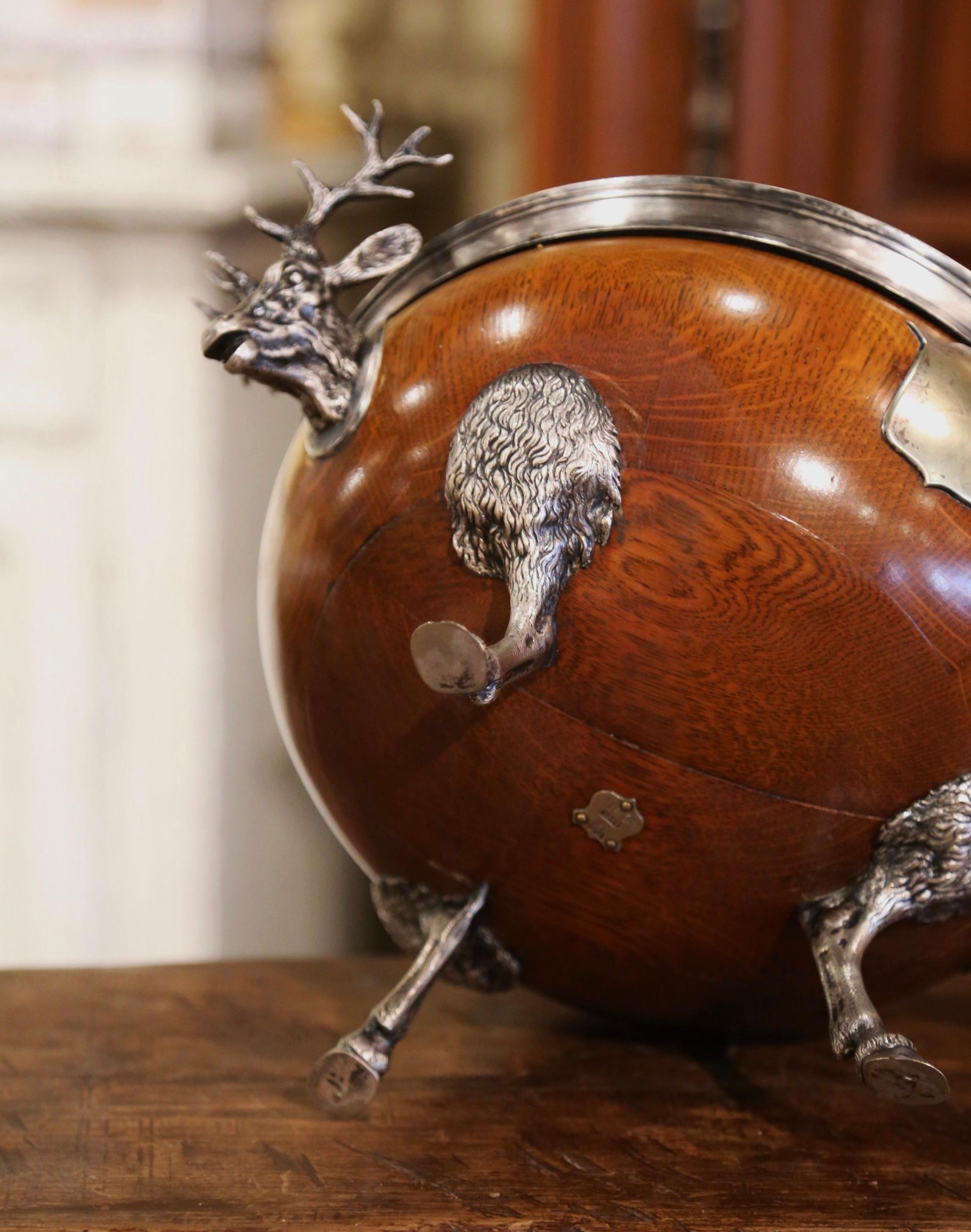 19th Century English Wooden and Silver Plated Bowl on Hoof Feet with Deer Motifs 4