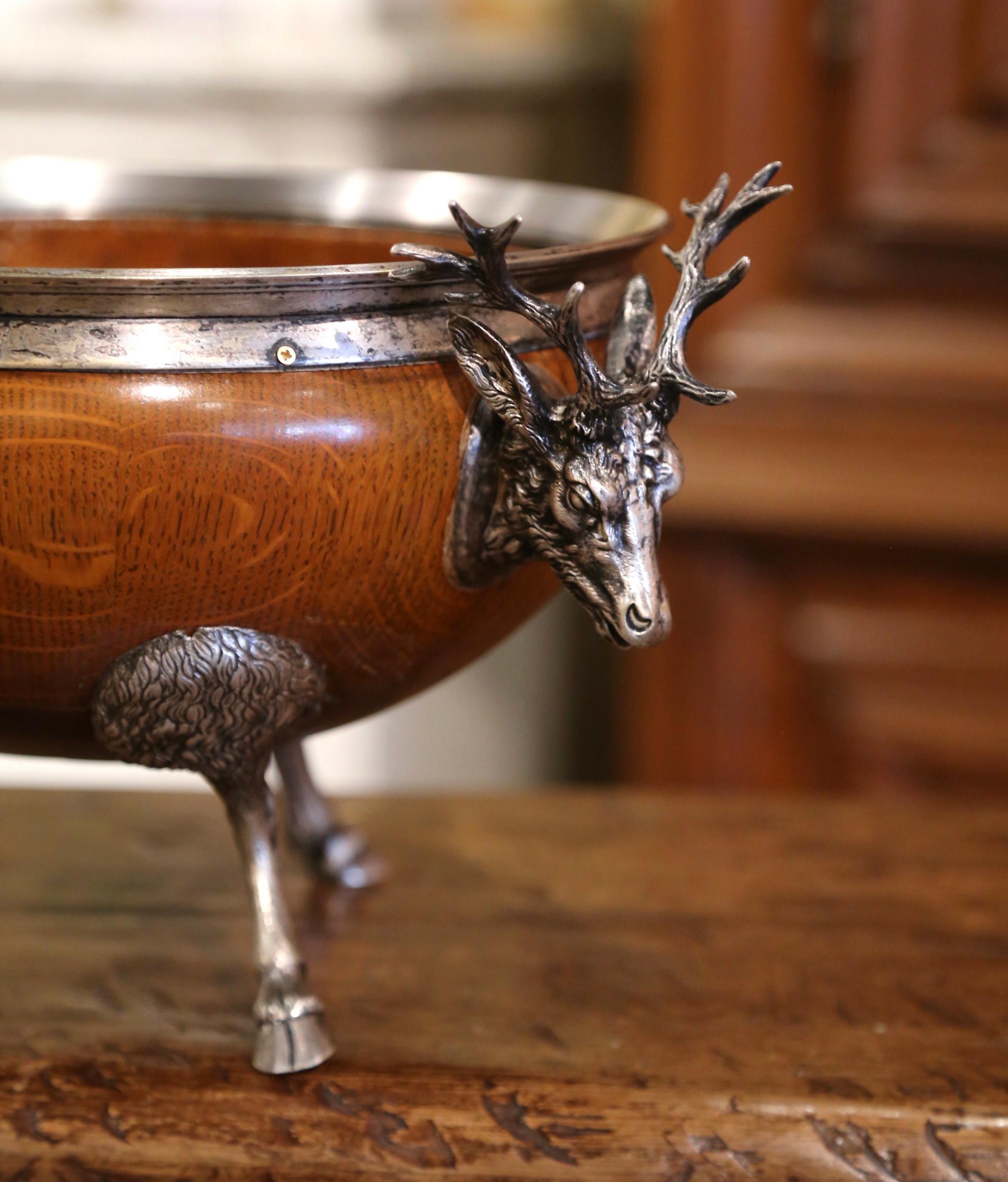 Black Forest 19th Century English Wooden and Silver Plated Bowl on Hoof Feet with Deer Motifs