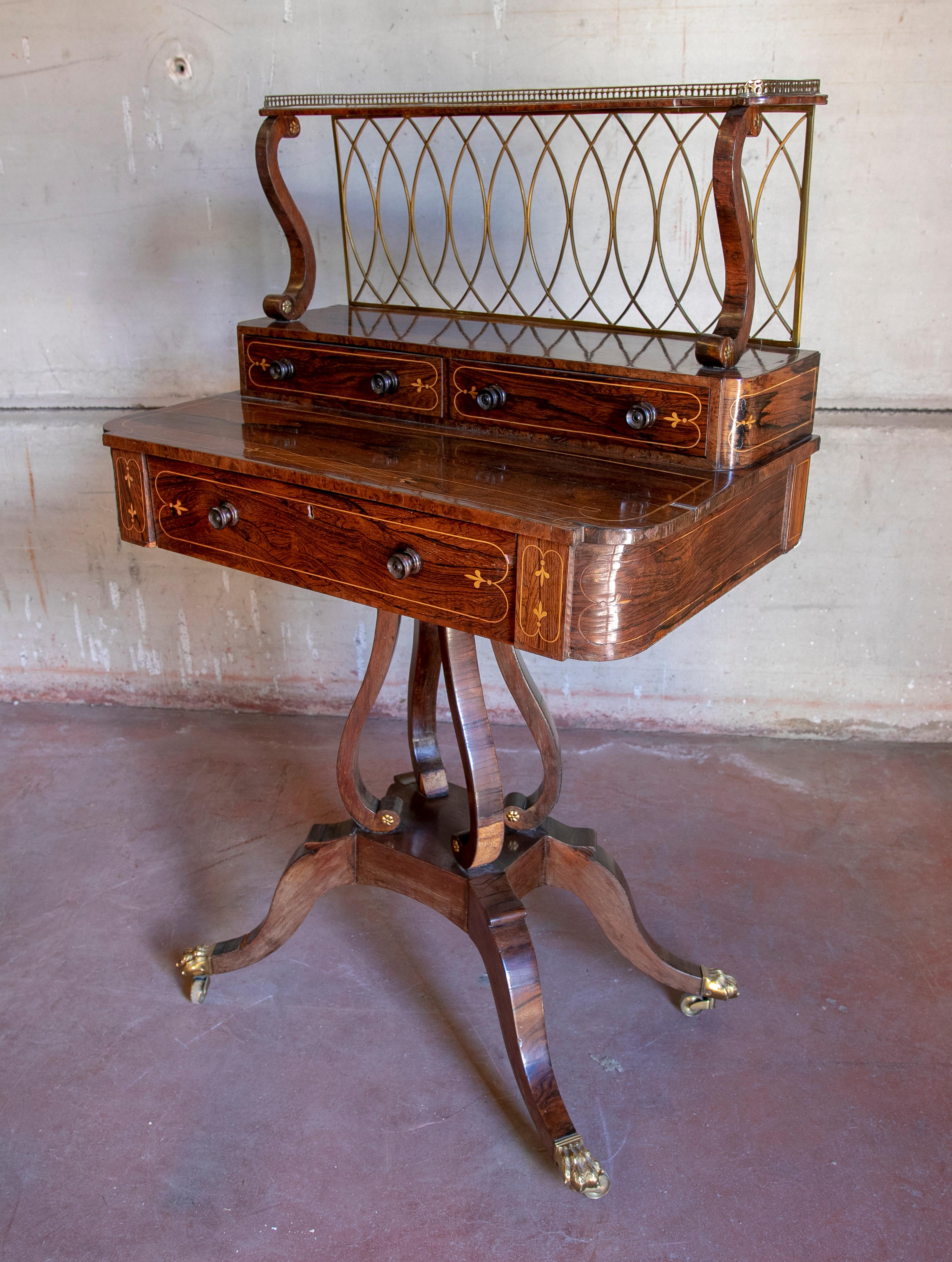 19th Century English Writing Table with Drawers and Bronze Fittings For Sale 1